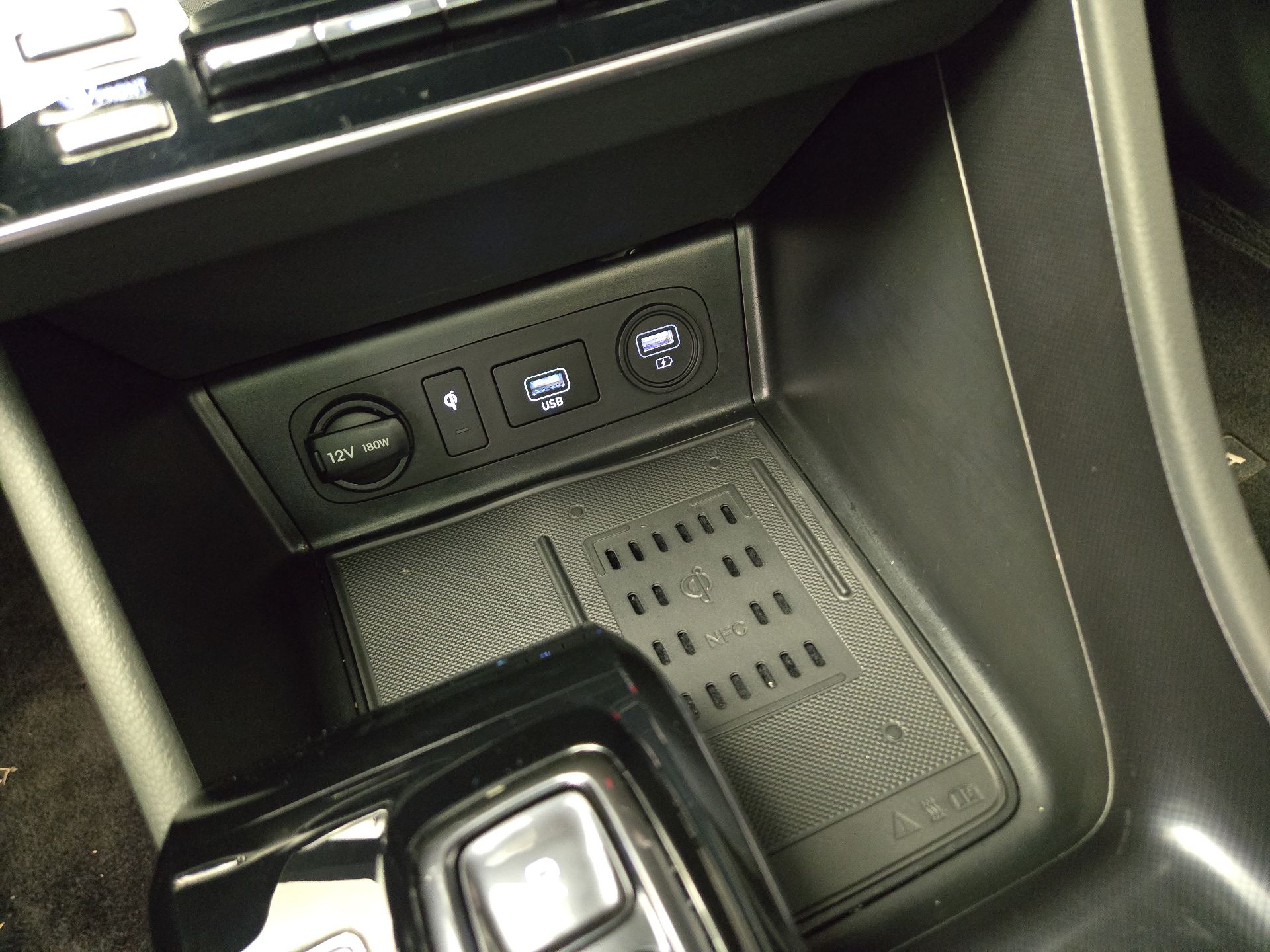 Thumbnail: 2022 Hyundai Sonata - 19