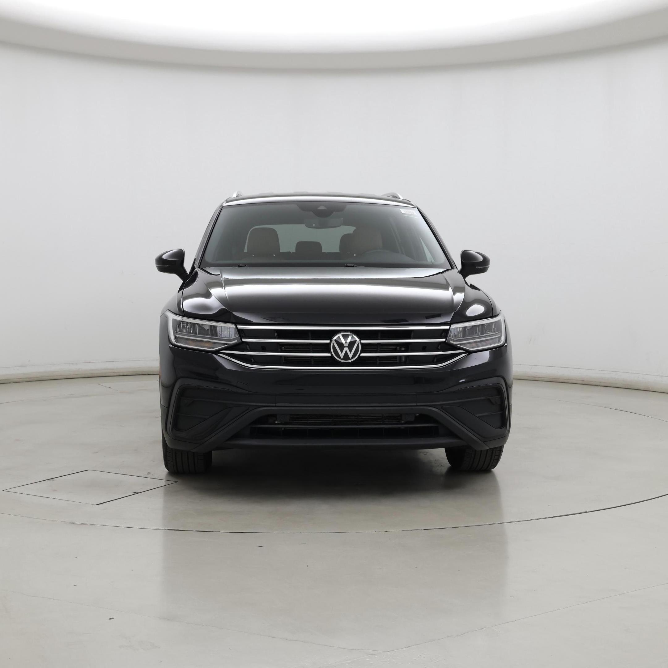 Thumbnail: 2022 Volkswagen Tiguan - 5