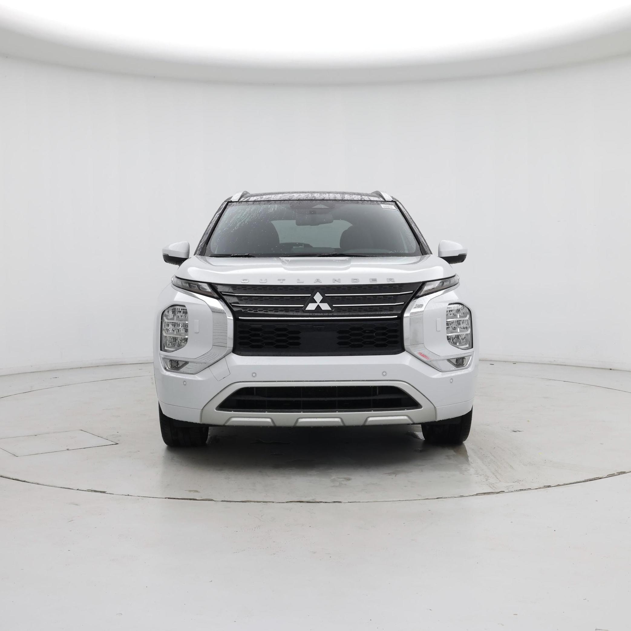 Thumbnail: 2023 Mitsubishi Outlander - 5