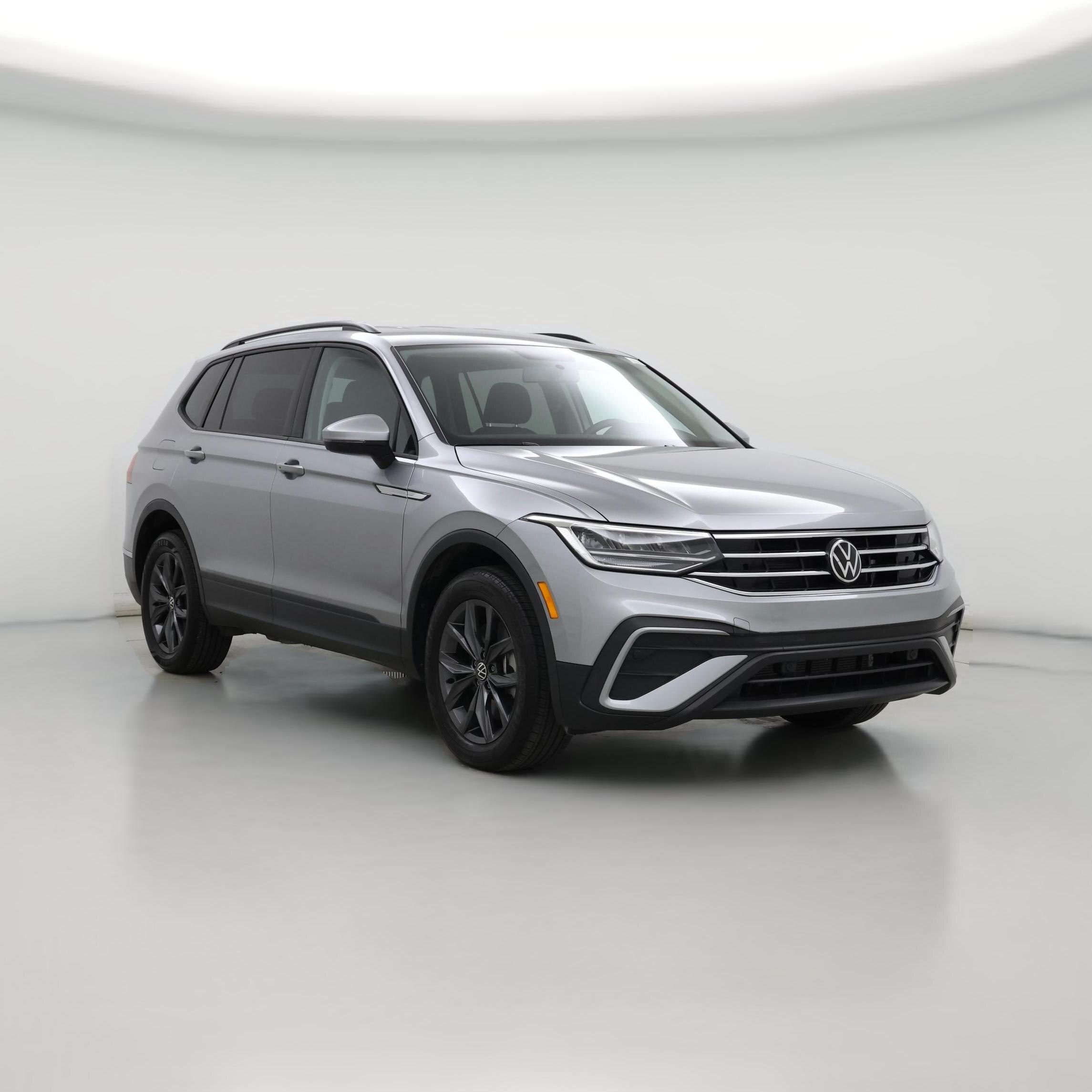 Thumbnail: 2022 Volkswagen Tiguan - 1