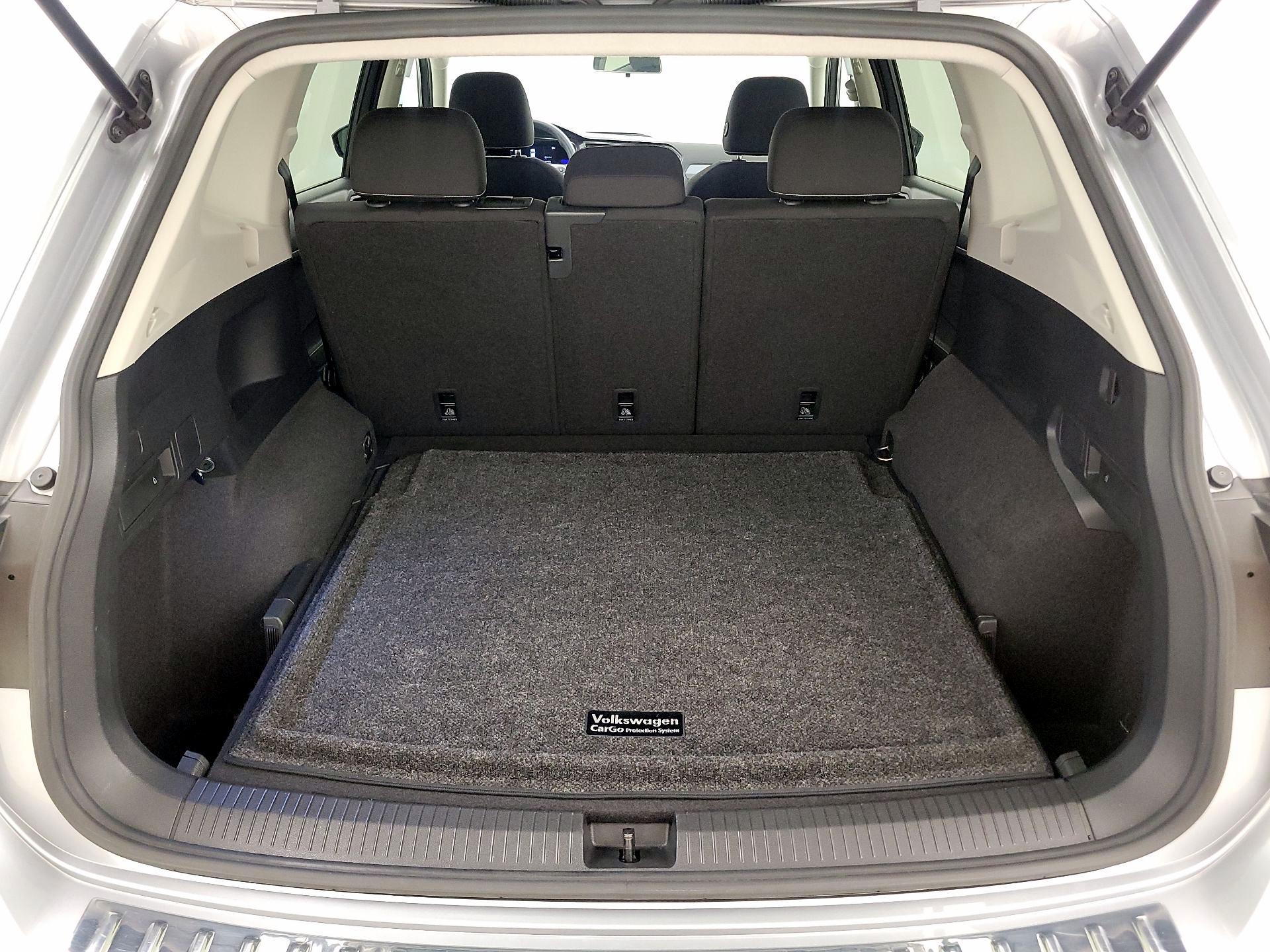 Thumbnail: 2022 Volkswagen Tiguan - 20