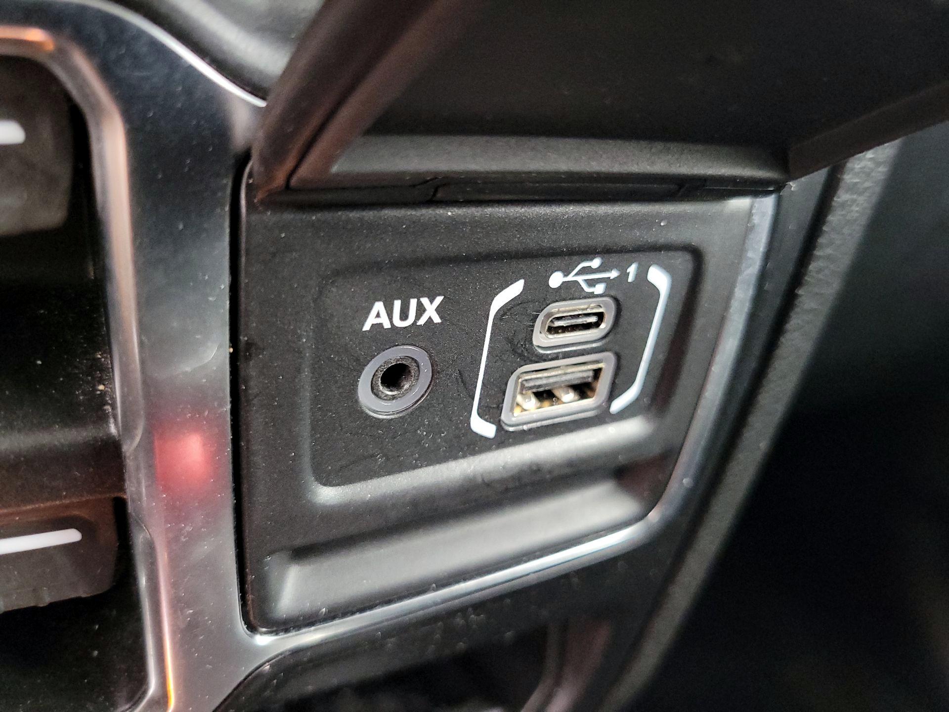 Thumbnail: 2022 Jeep Gladiator - 18