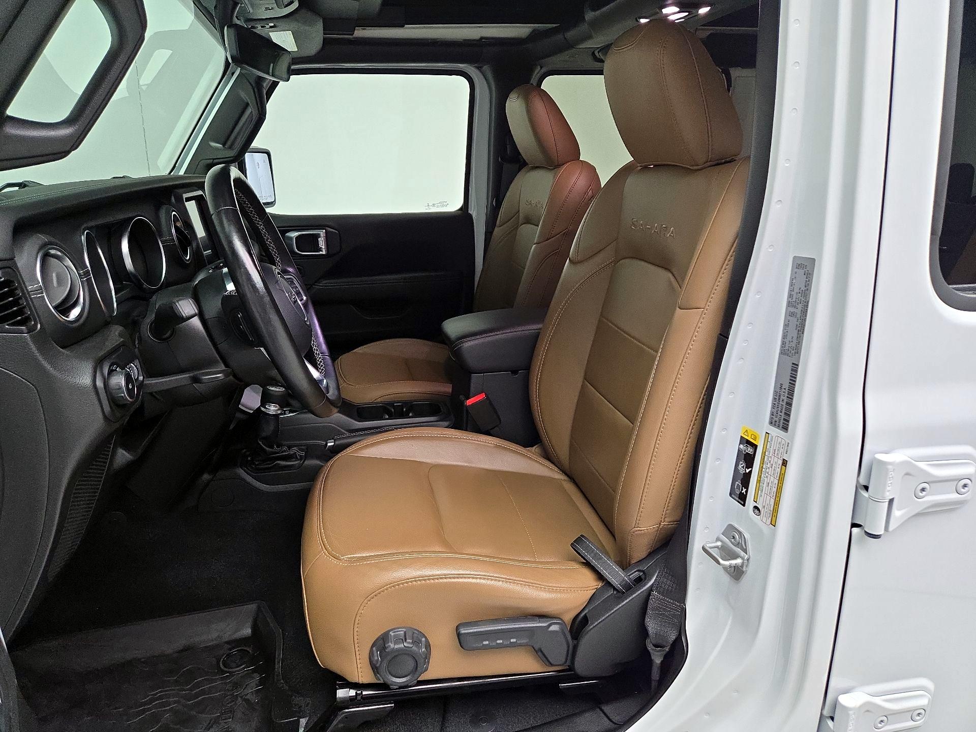 Thumbnail: 2022 Jeep Wrangler - 11