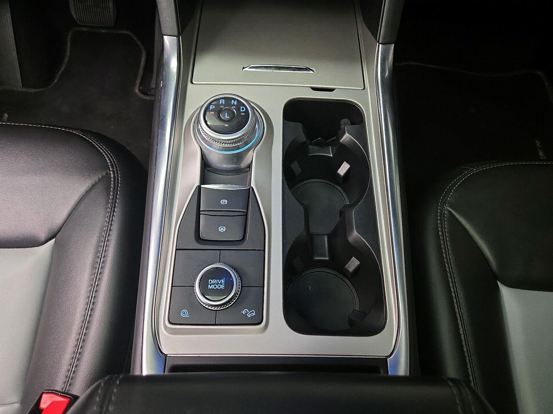 Thumbnail: 2022 Ford Explorer - 18