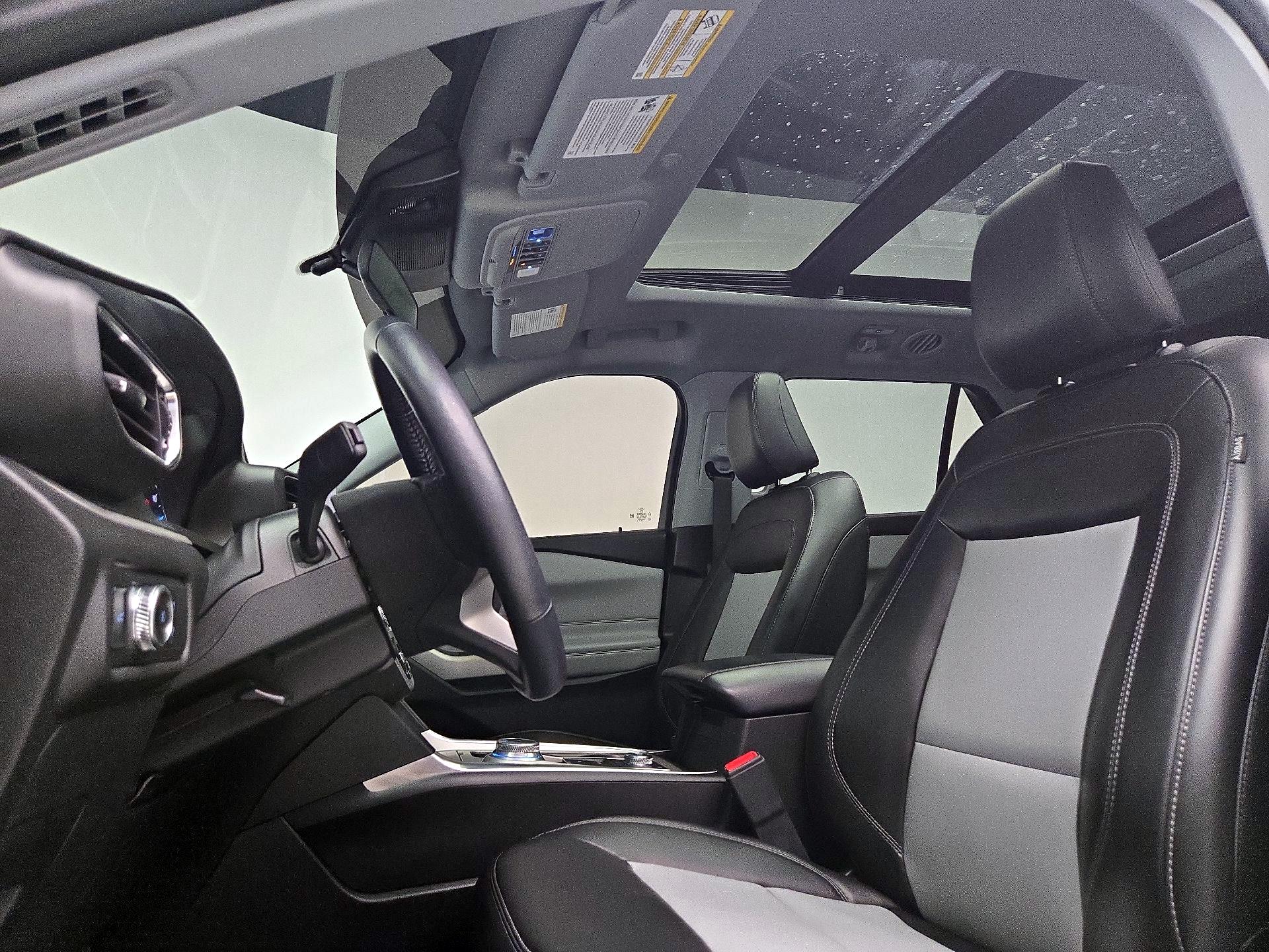 Thumbnail: 2022 Ford Explorer - 20