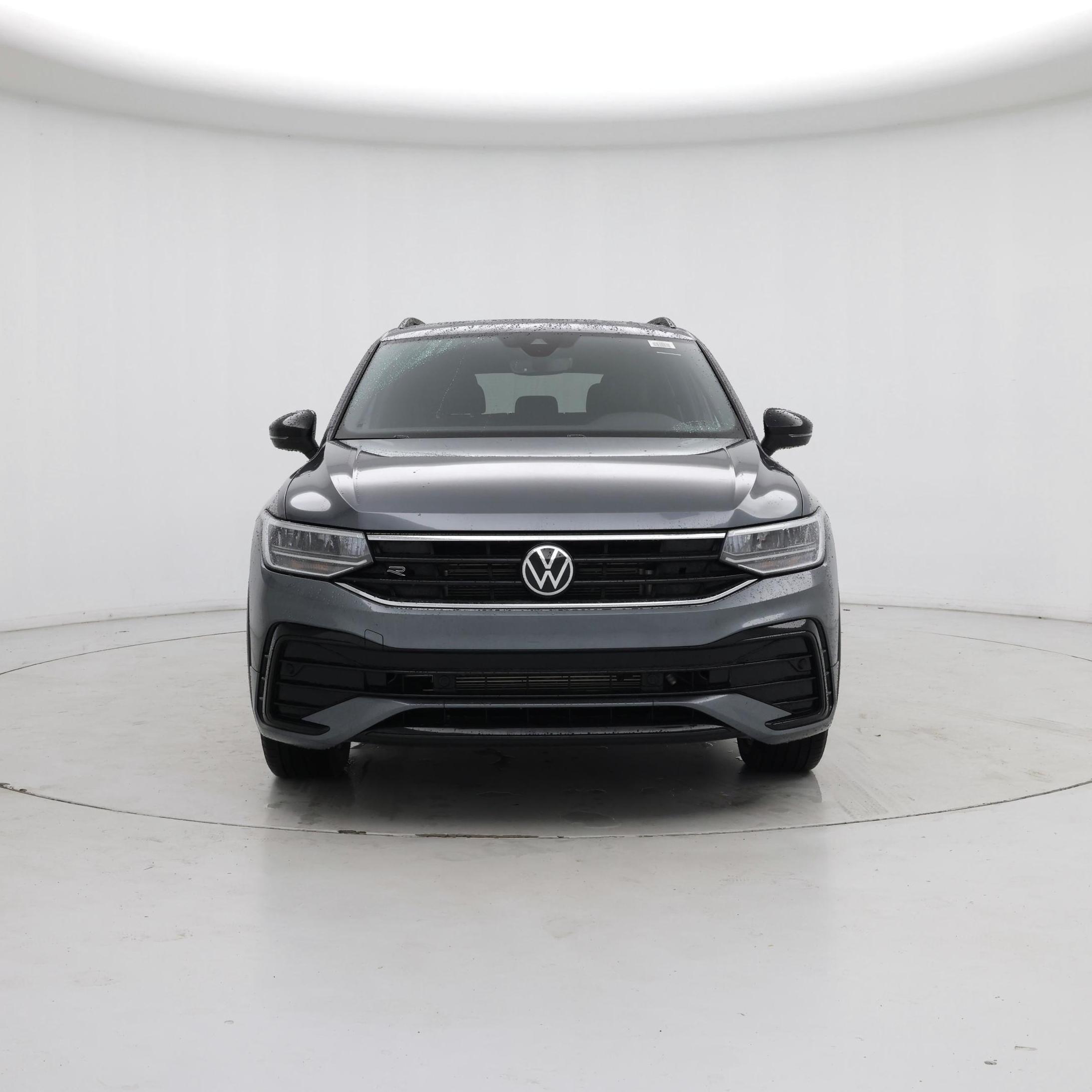 Thumbnail: 2022 Volkswagen Tiguan - 5