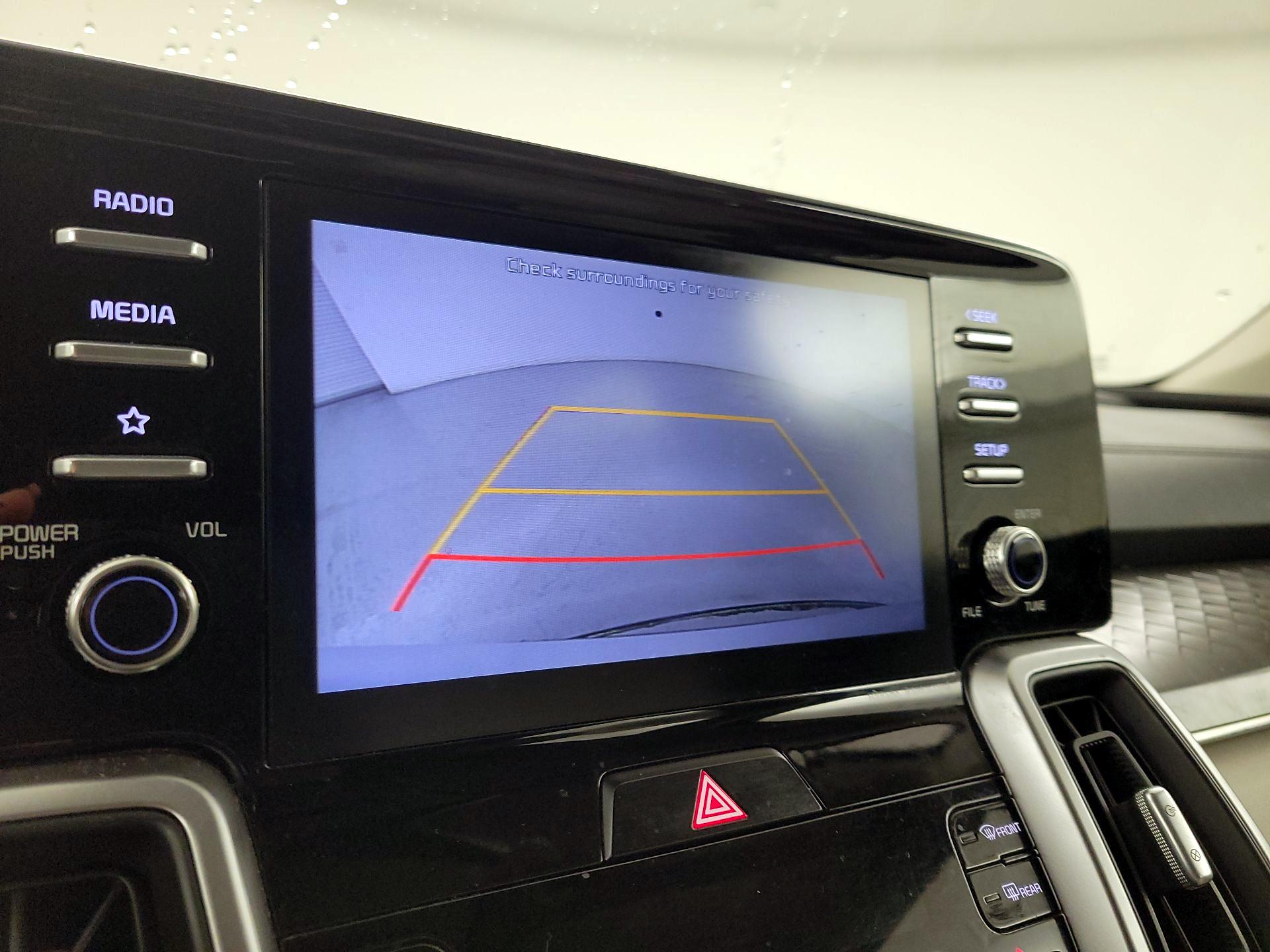 Thumbnail: 2021 Kia Sorento - 14