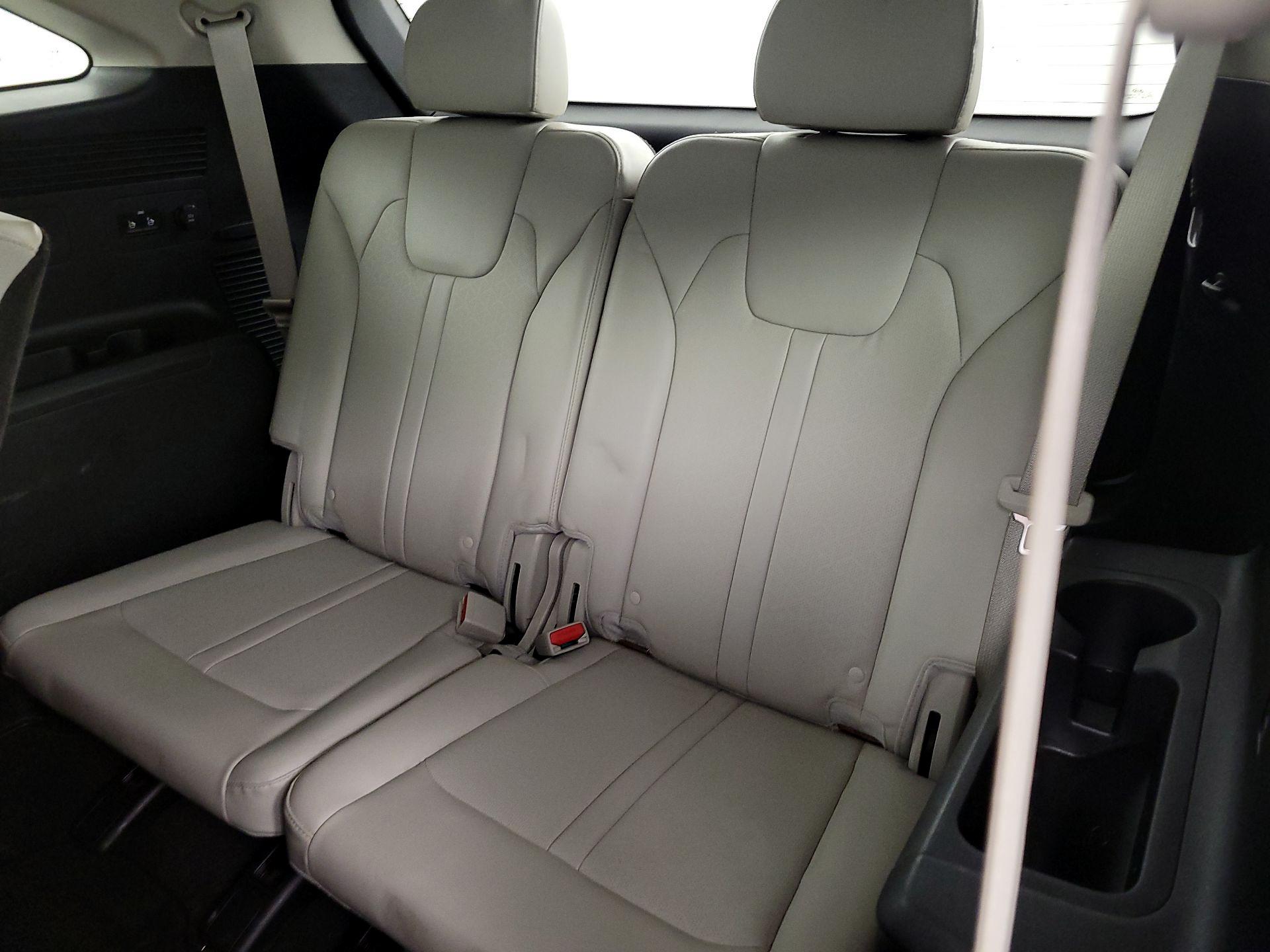 Thumbnail: 2021 Kia Sorento - 19