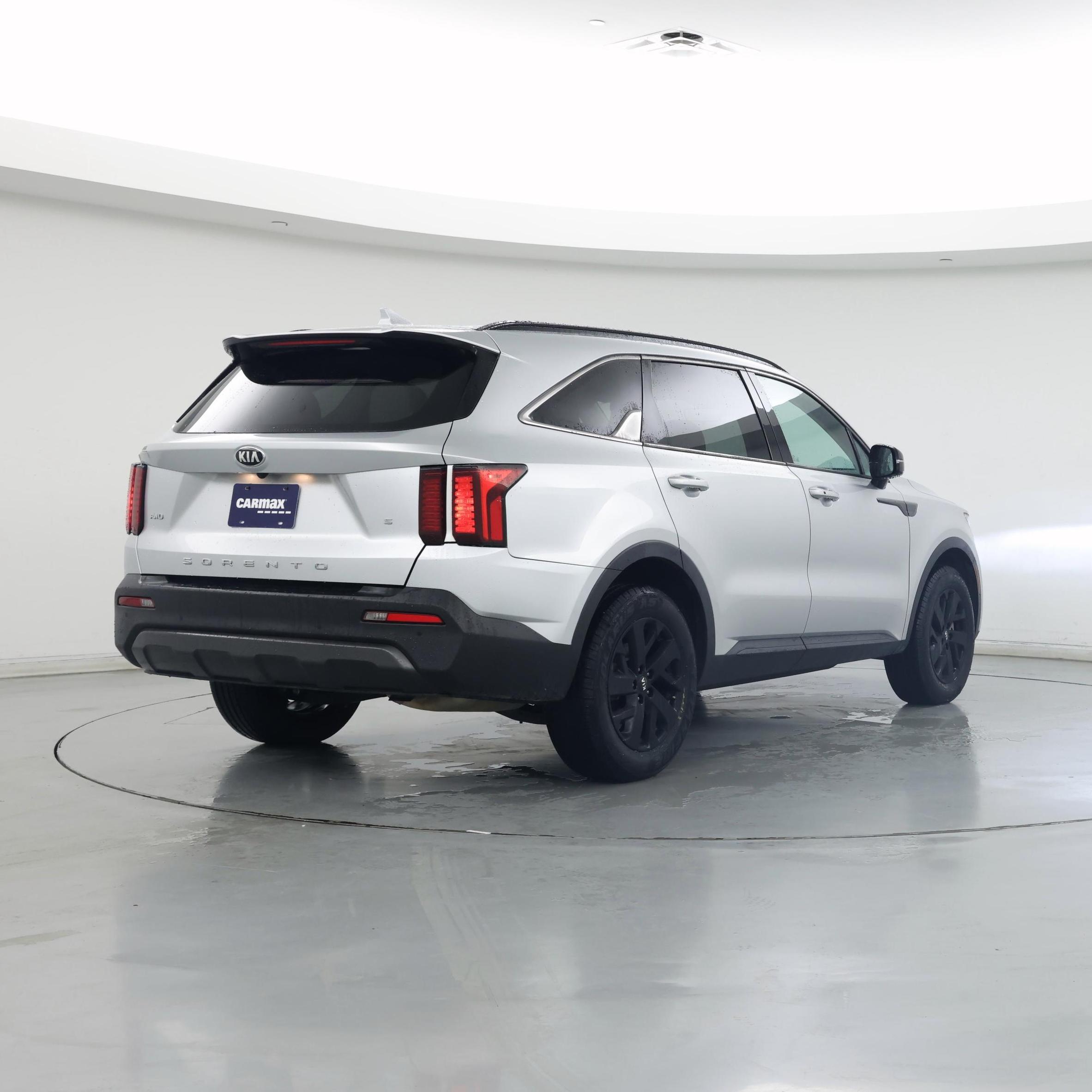 Thumbnail: 2021 Kia Sorento - 8