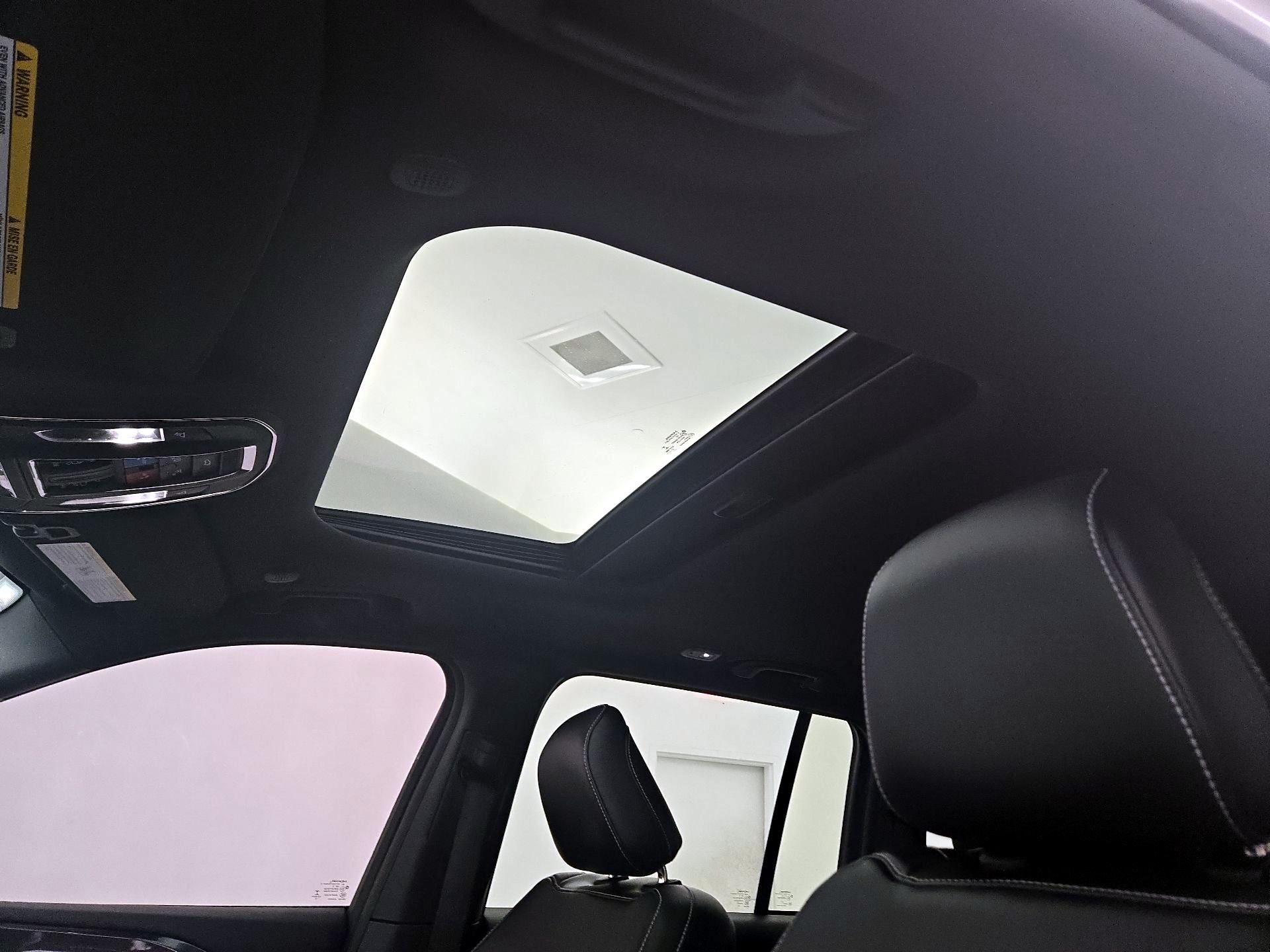 Thumbnail: 2022 Jeep Grand Cherokee - 19