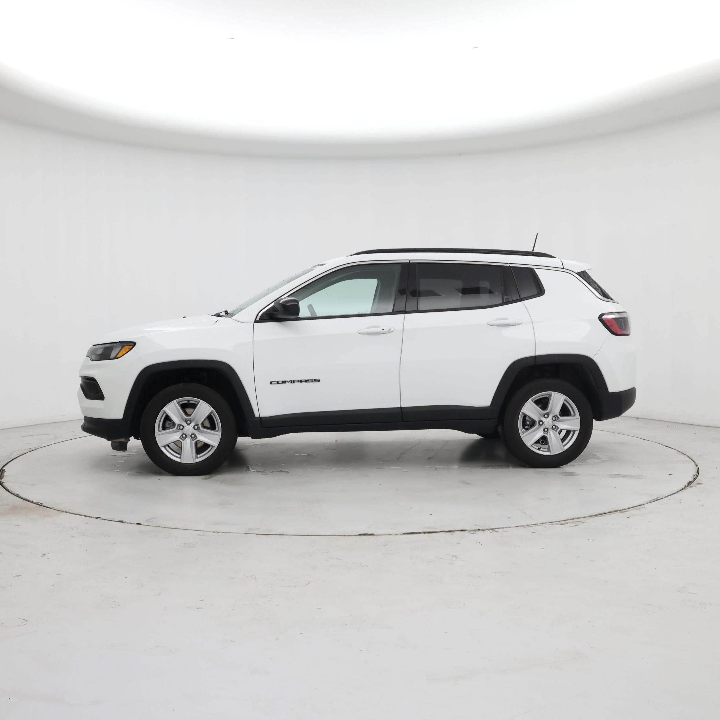 Thumbnail: 2022 Jeep Compass - 3
