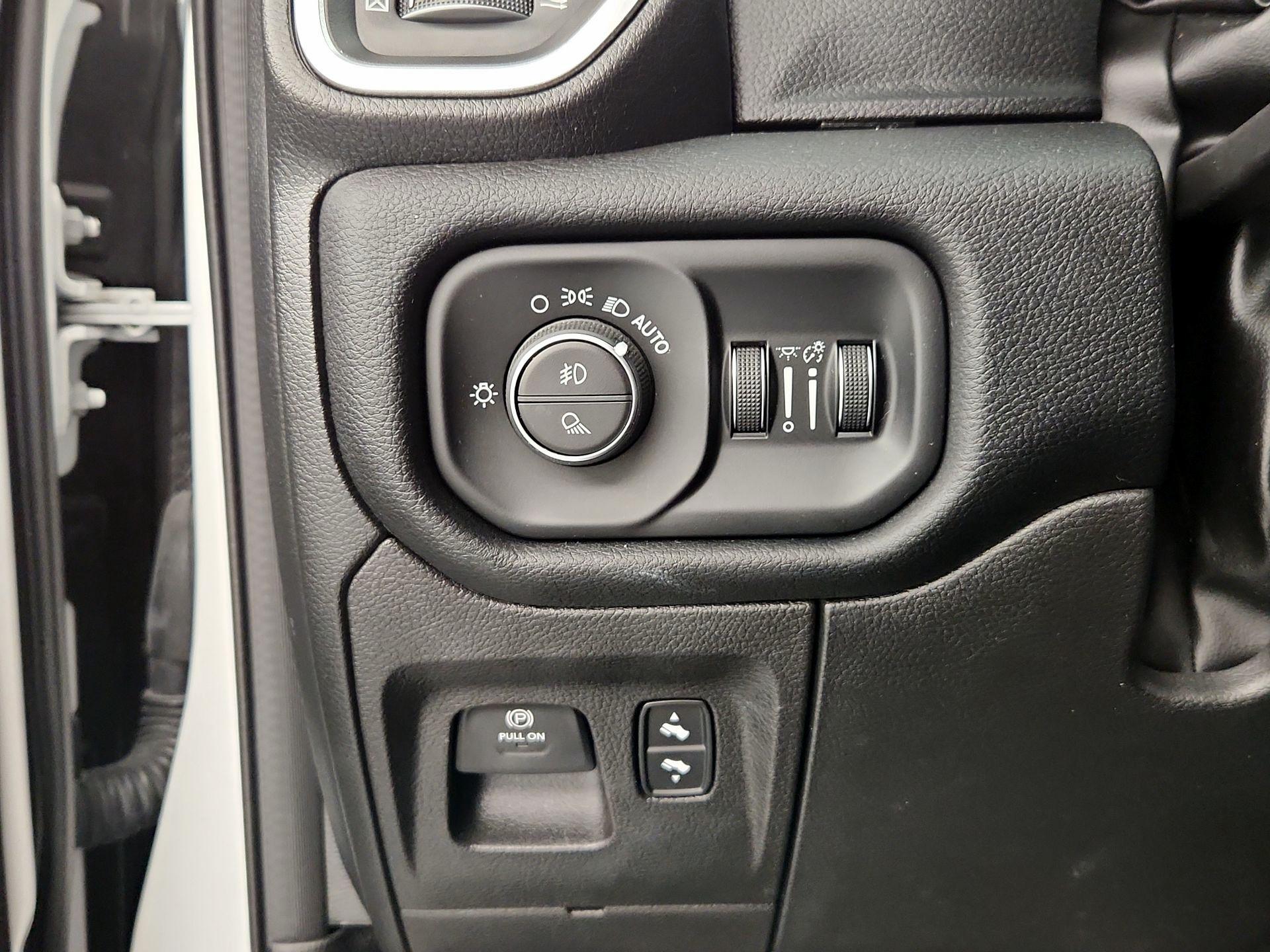 Thumbnail: 2022 RAM 1500 - 13