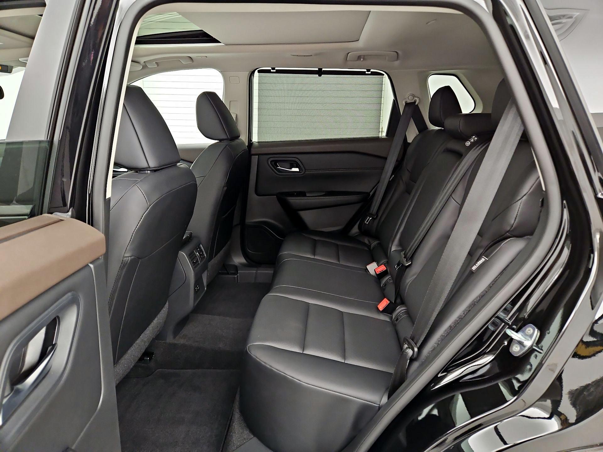 Thumbnail: 2023 Nissan Rogue - 20