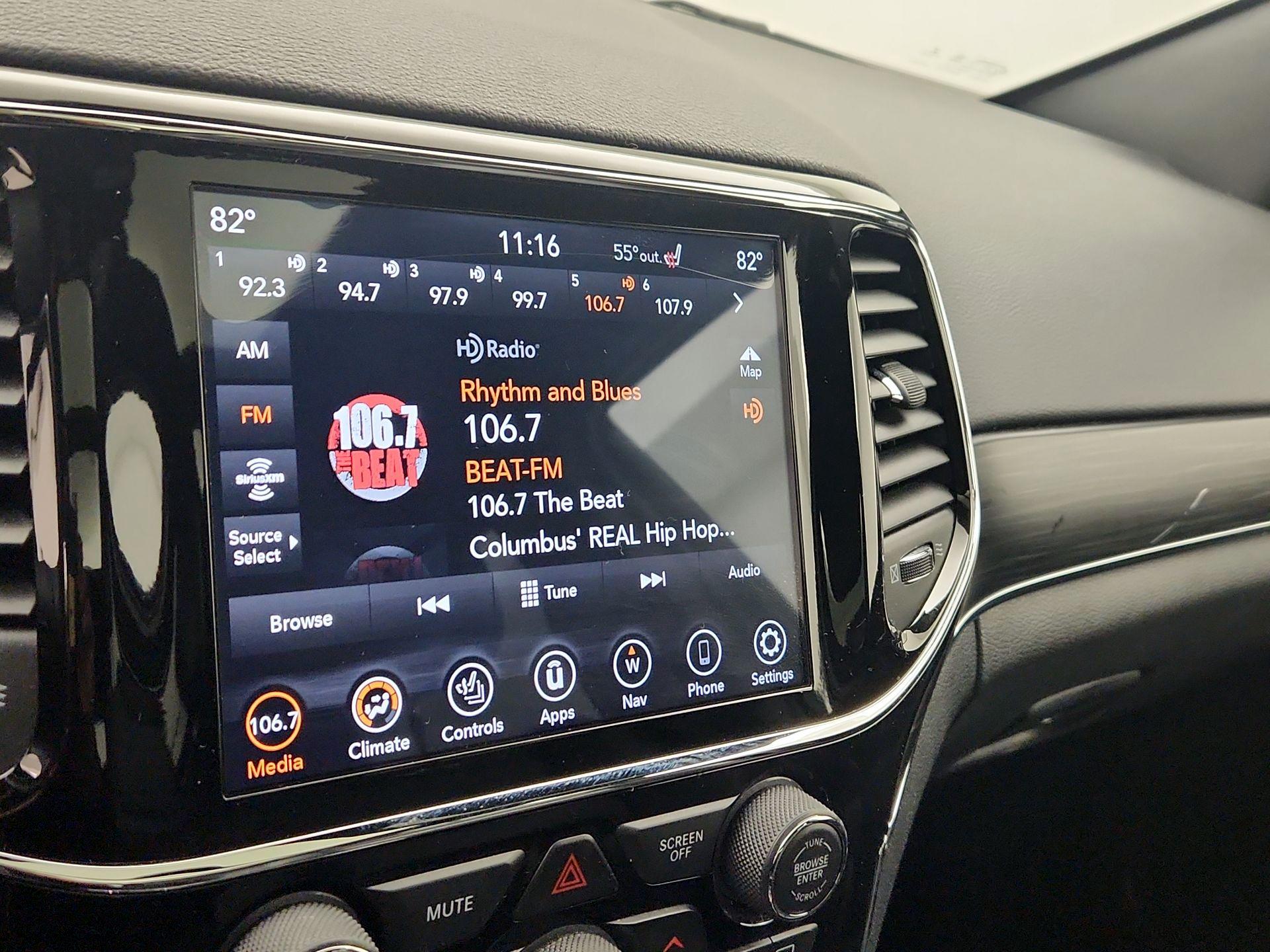 Thumbnail: 2020 Jeep Grand Cherokee - 16