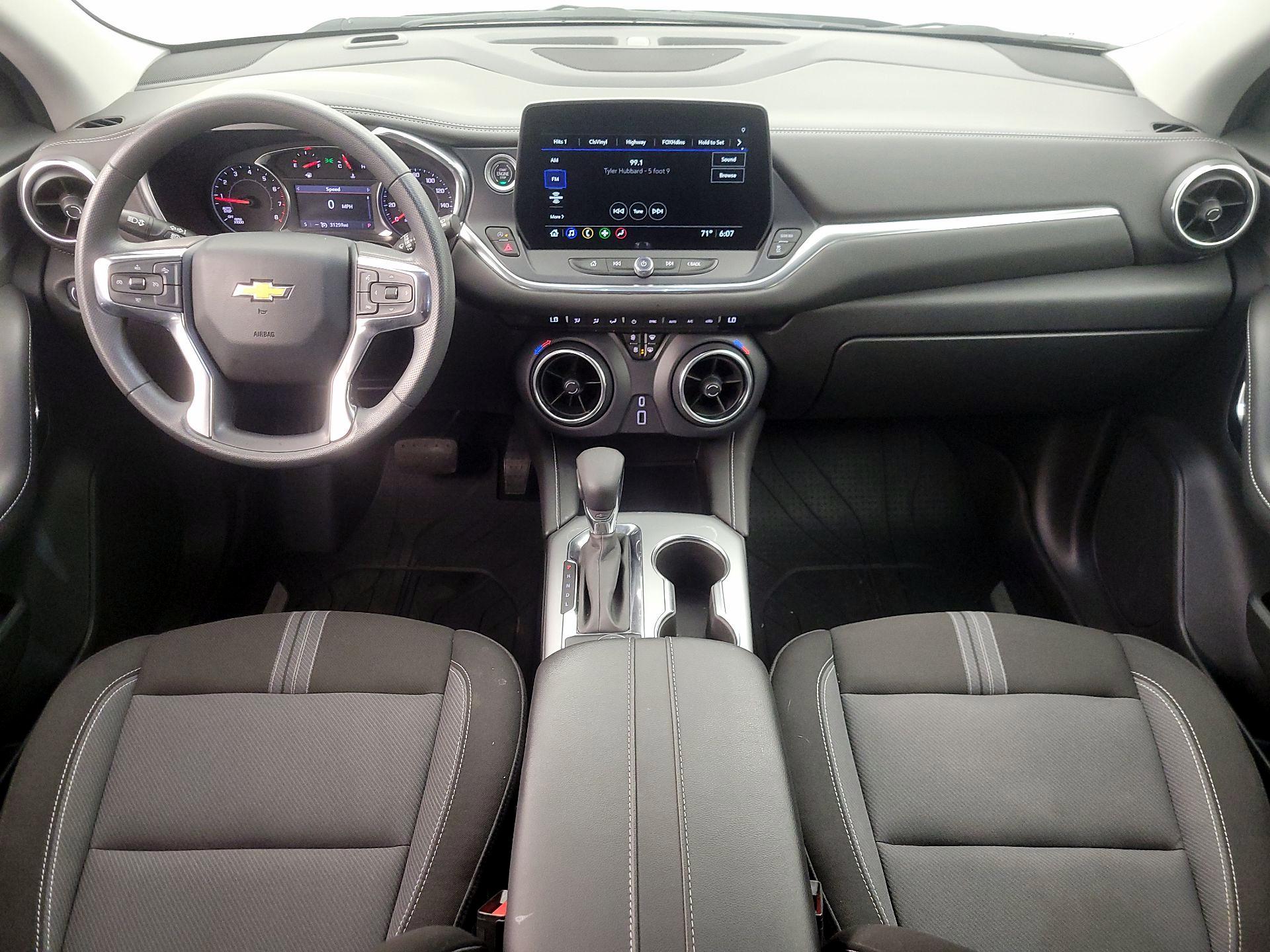 Thumbnail: 2023 Chevrolet Blazer - 9
