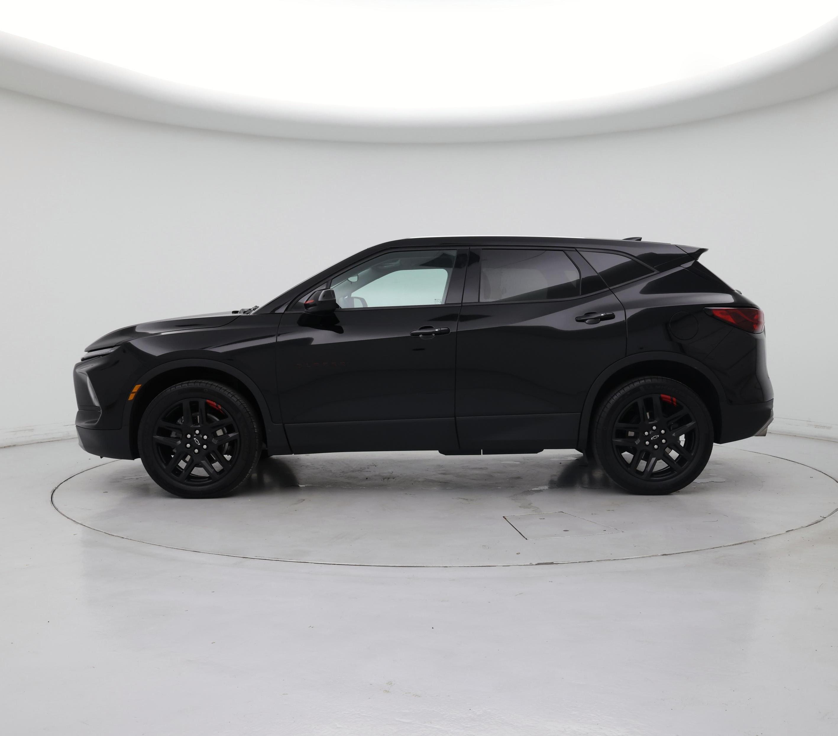 Thumbnail: 2023 Chevrolet Blazer - 3