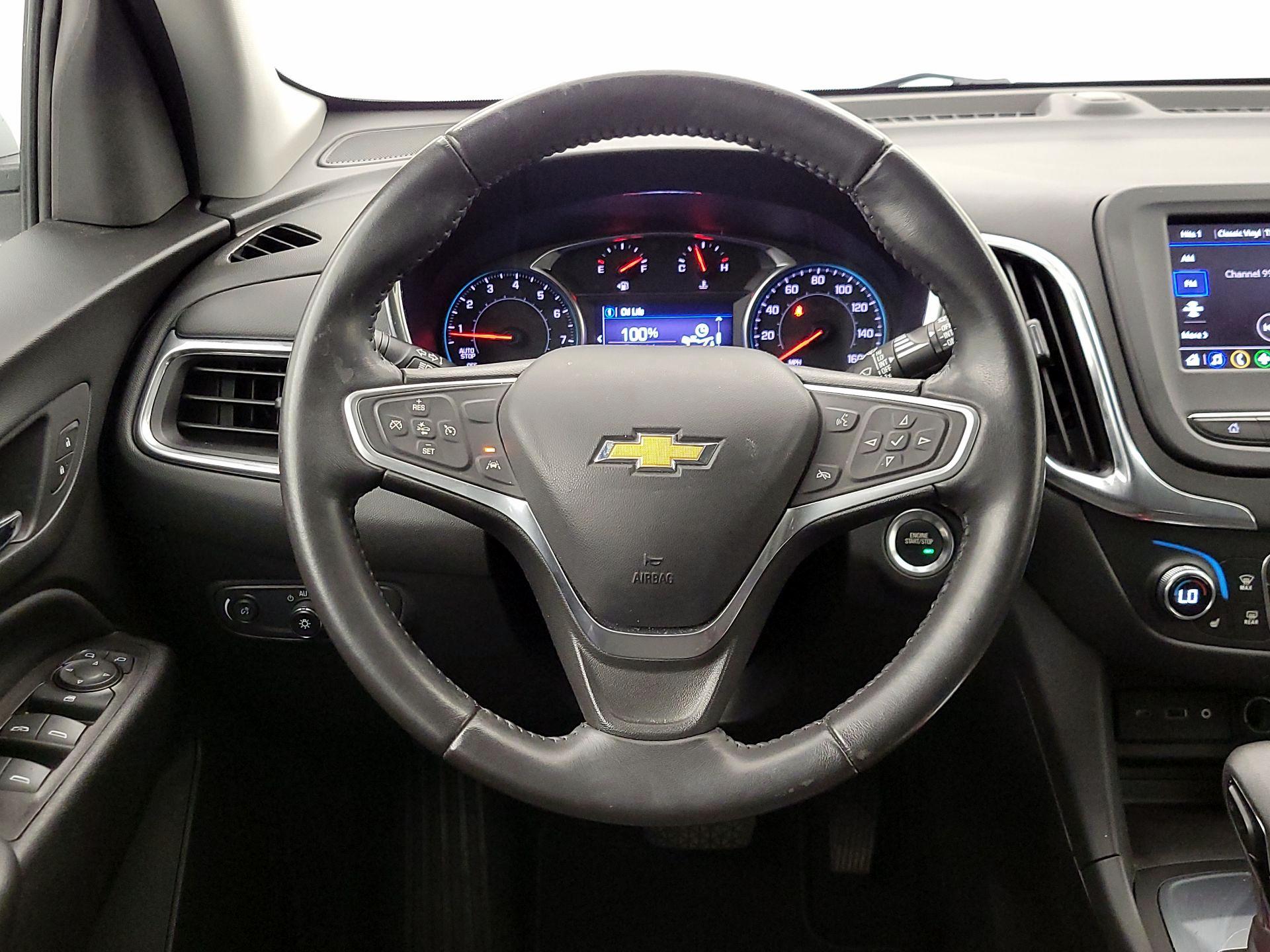 Thumbnail: 2022 Chevrolet Equinox - 10