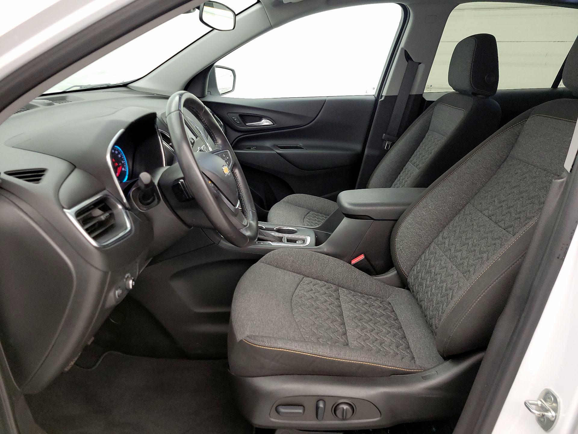 Thumbnail: 2022 Chevrolet Equinox - 11