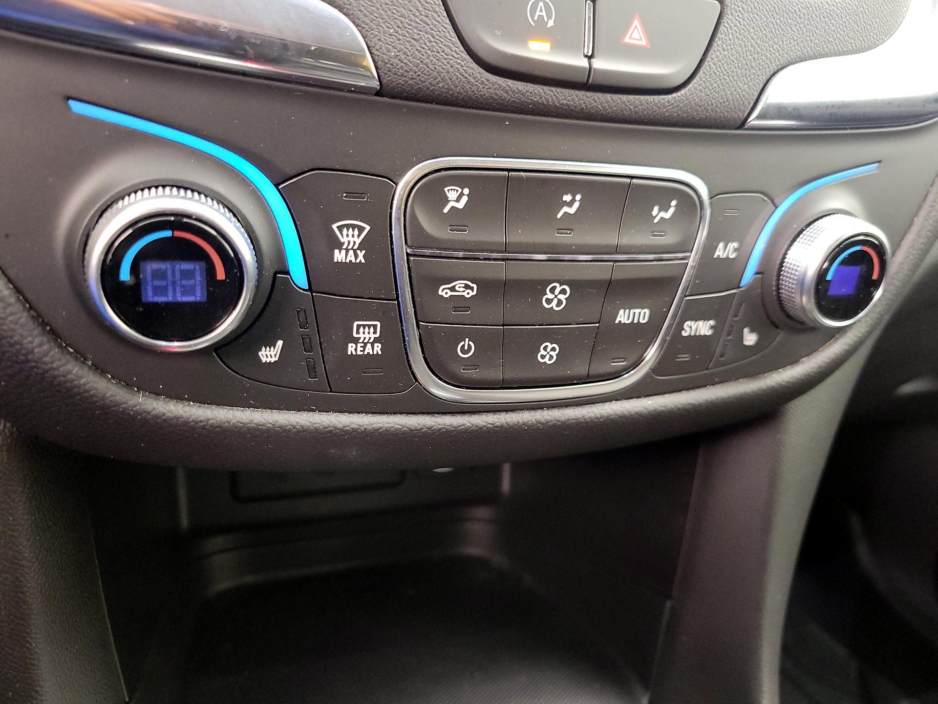 Thumbnail: 2023 Chevrolet Equinox - 16