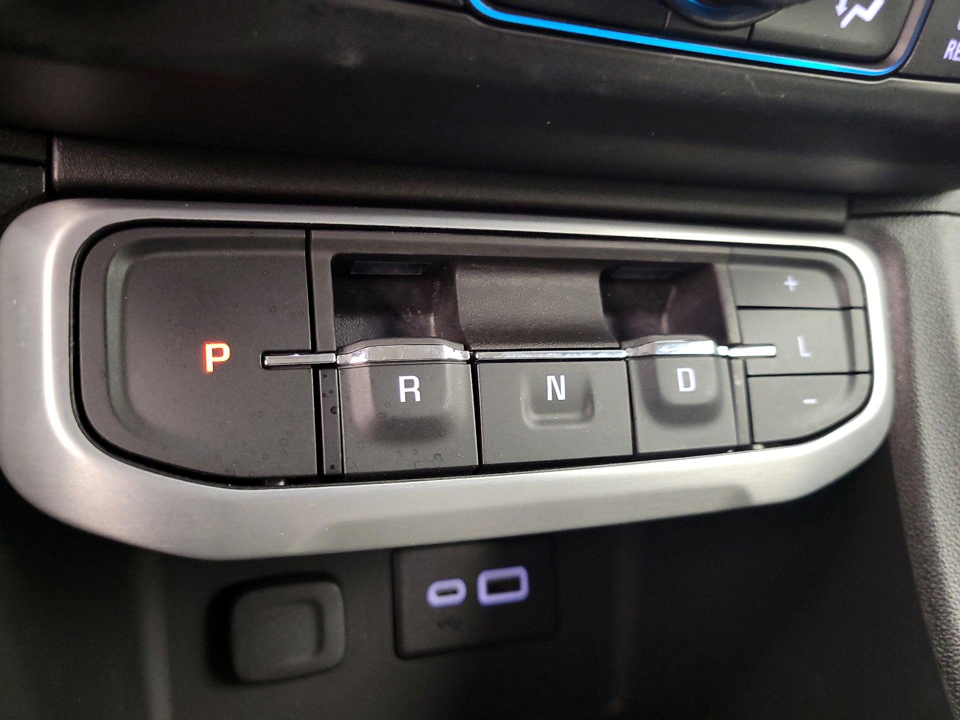 Thumbnail: 2023 GMC Acadia - 17