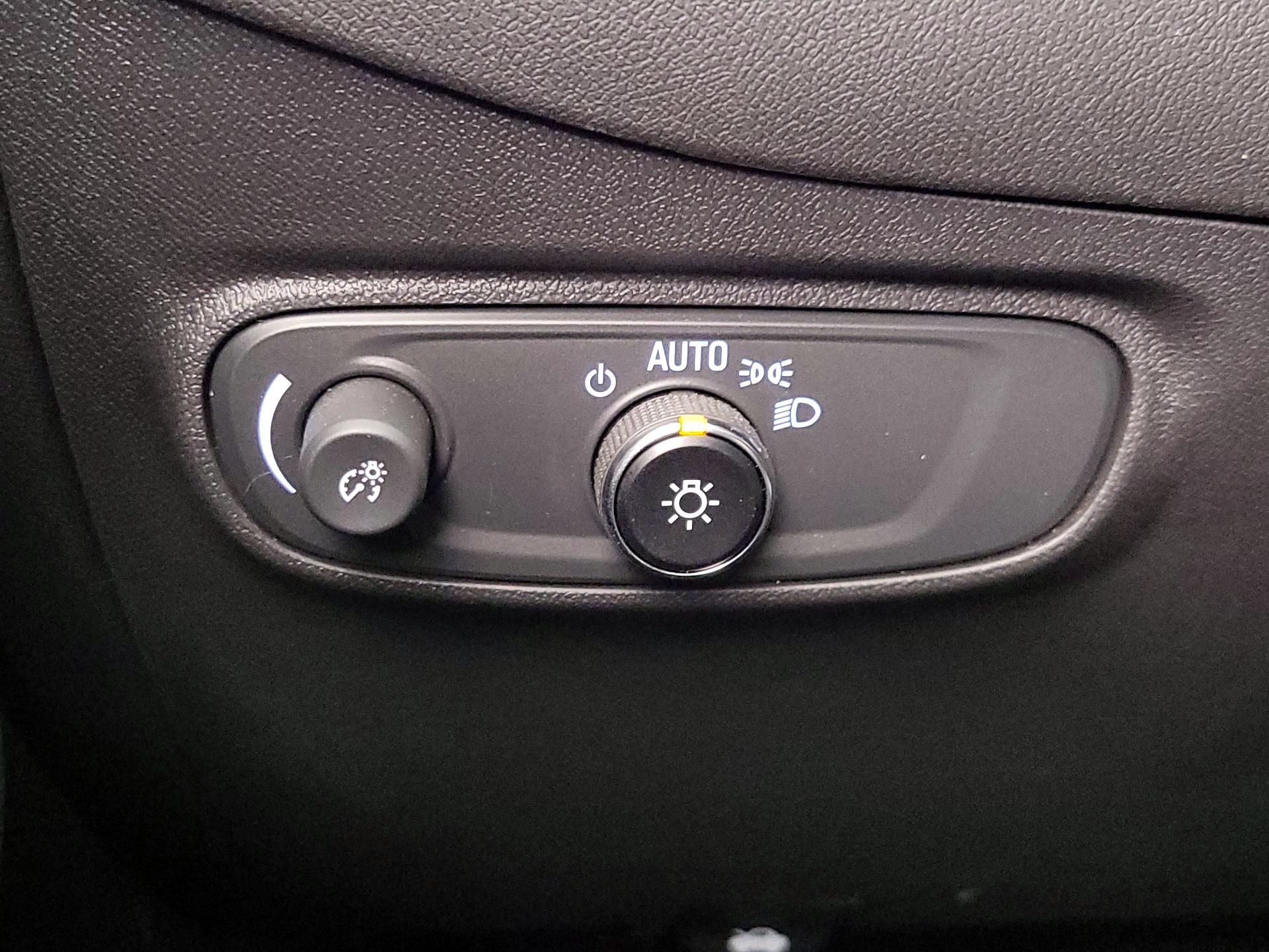 Thumbnail: 2023 Chevrolet Equinox - 13