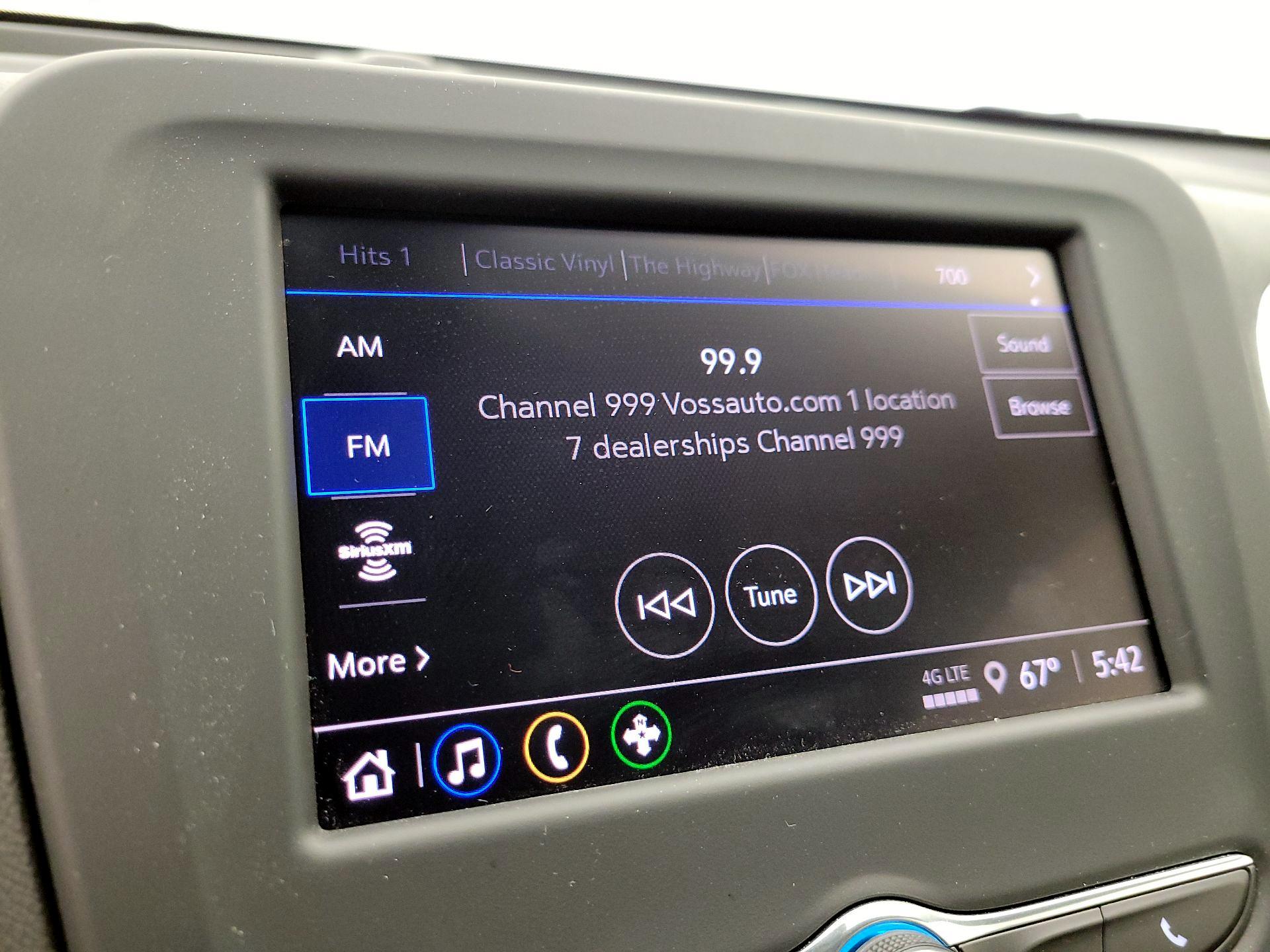 Thumbnail: 2023 Chevrolet Equinox - 15