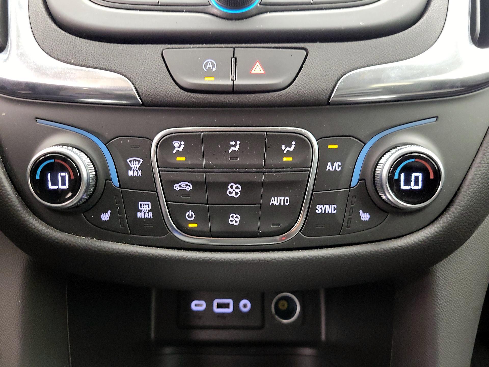 Thumbnail: 2023 Chevrolet Equinox - 16