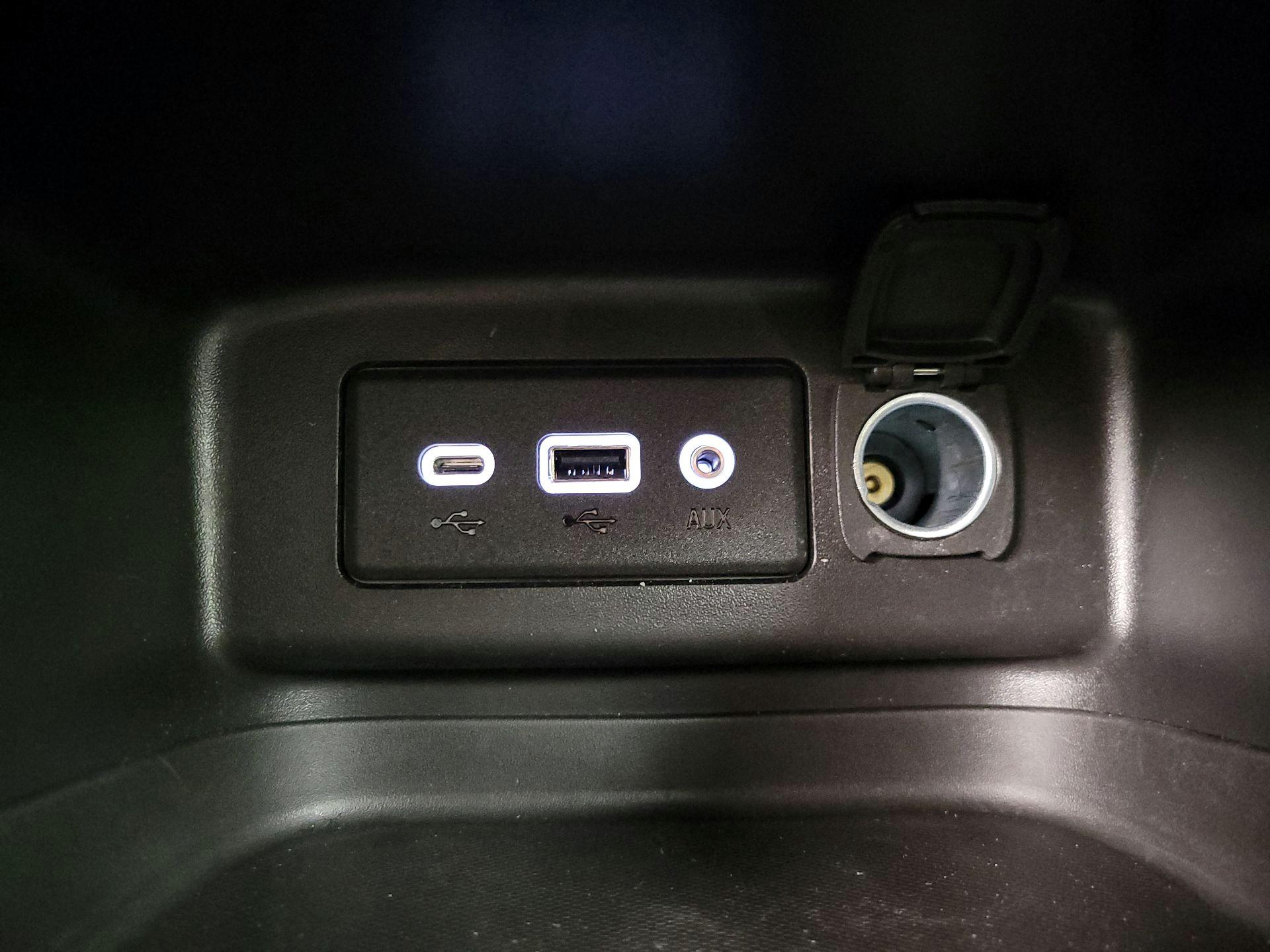 Thumbnail: 2023 Chevrolet Equinox - 18