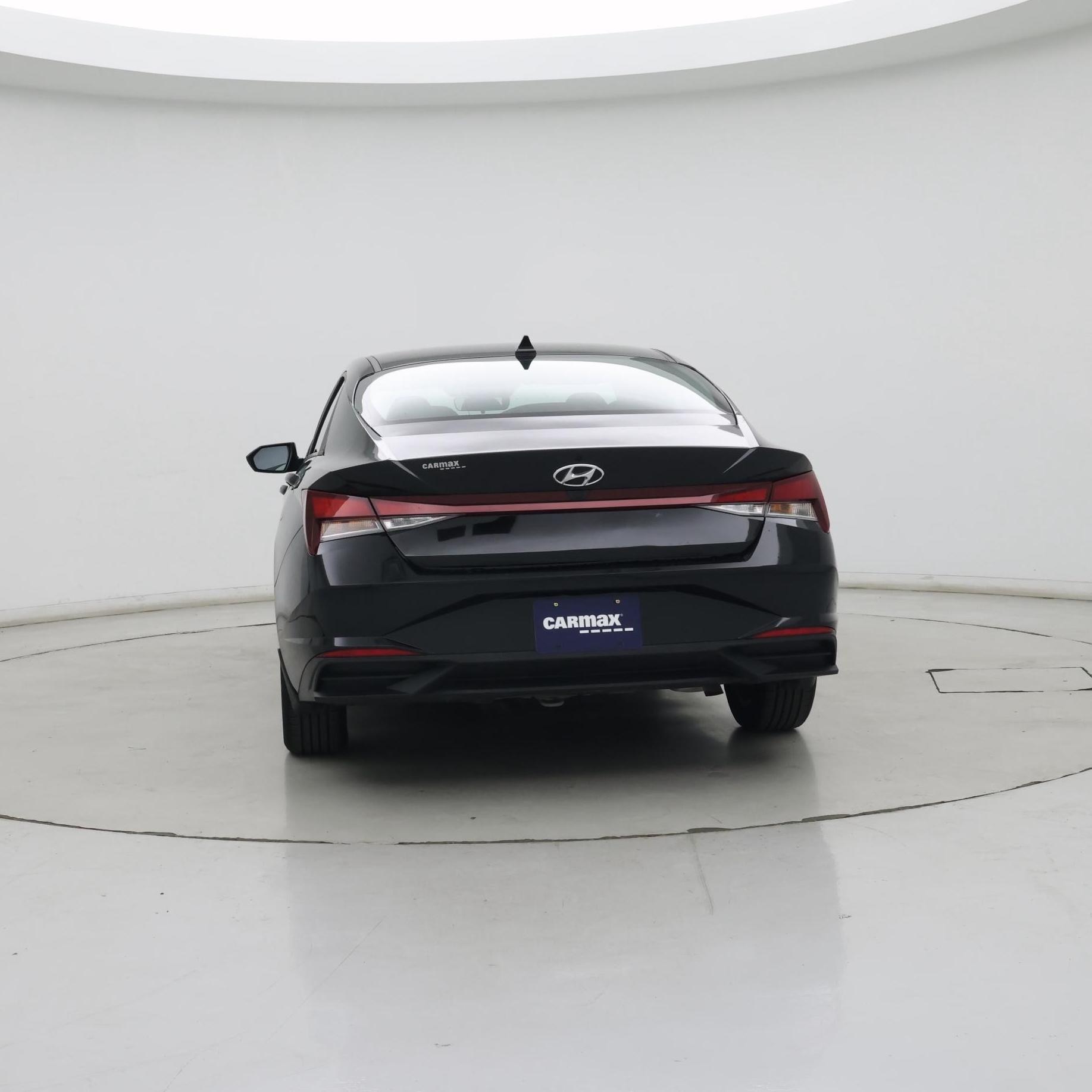 Thumbnail: 2023 Hyundai Elantra - 6
