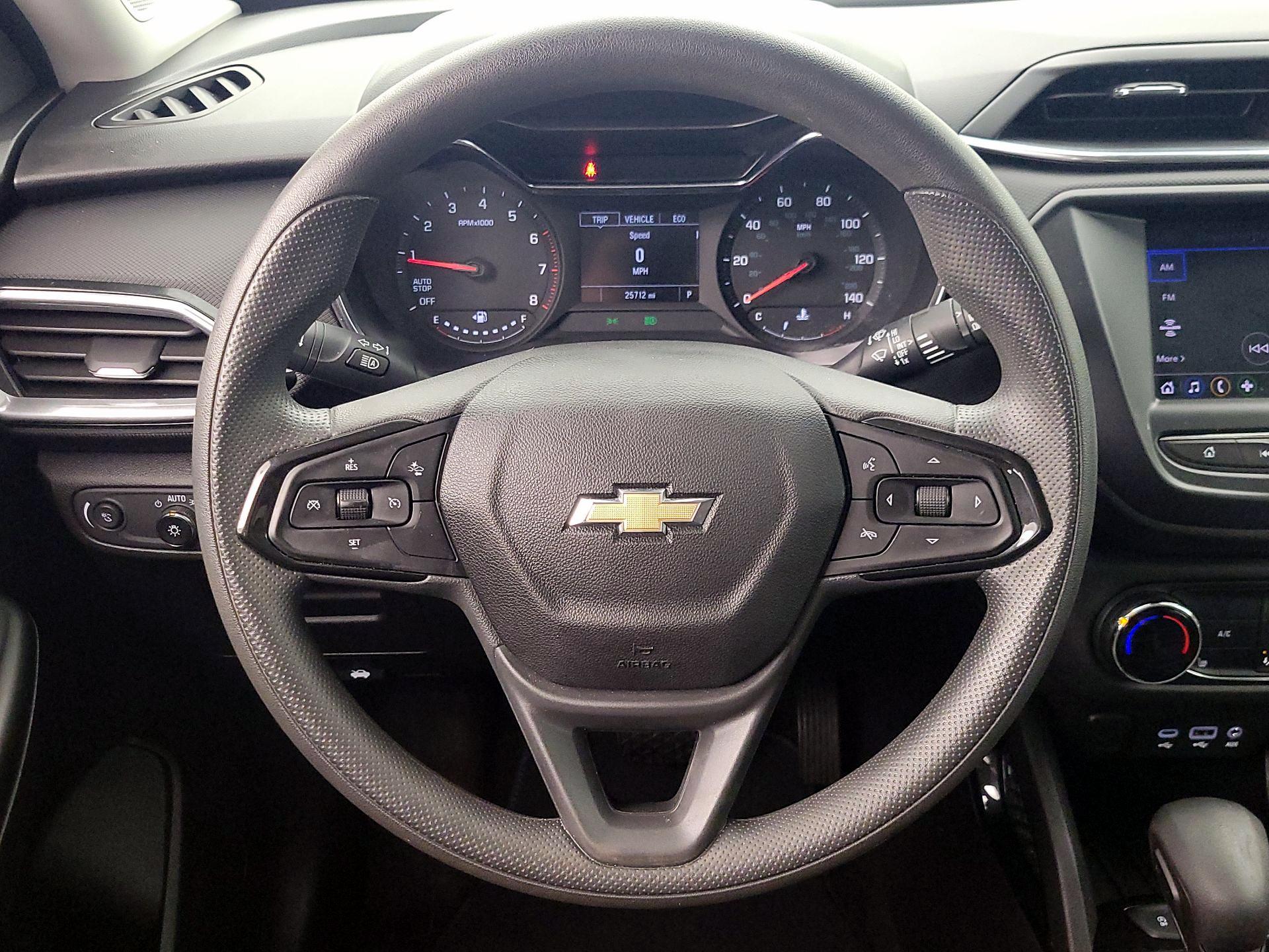 Thumbnail: 2023 Chevrolet TrailBlazer - 10