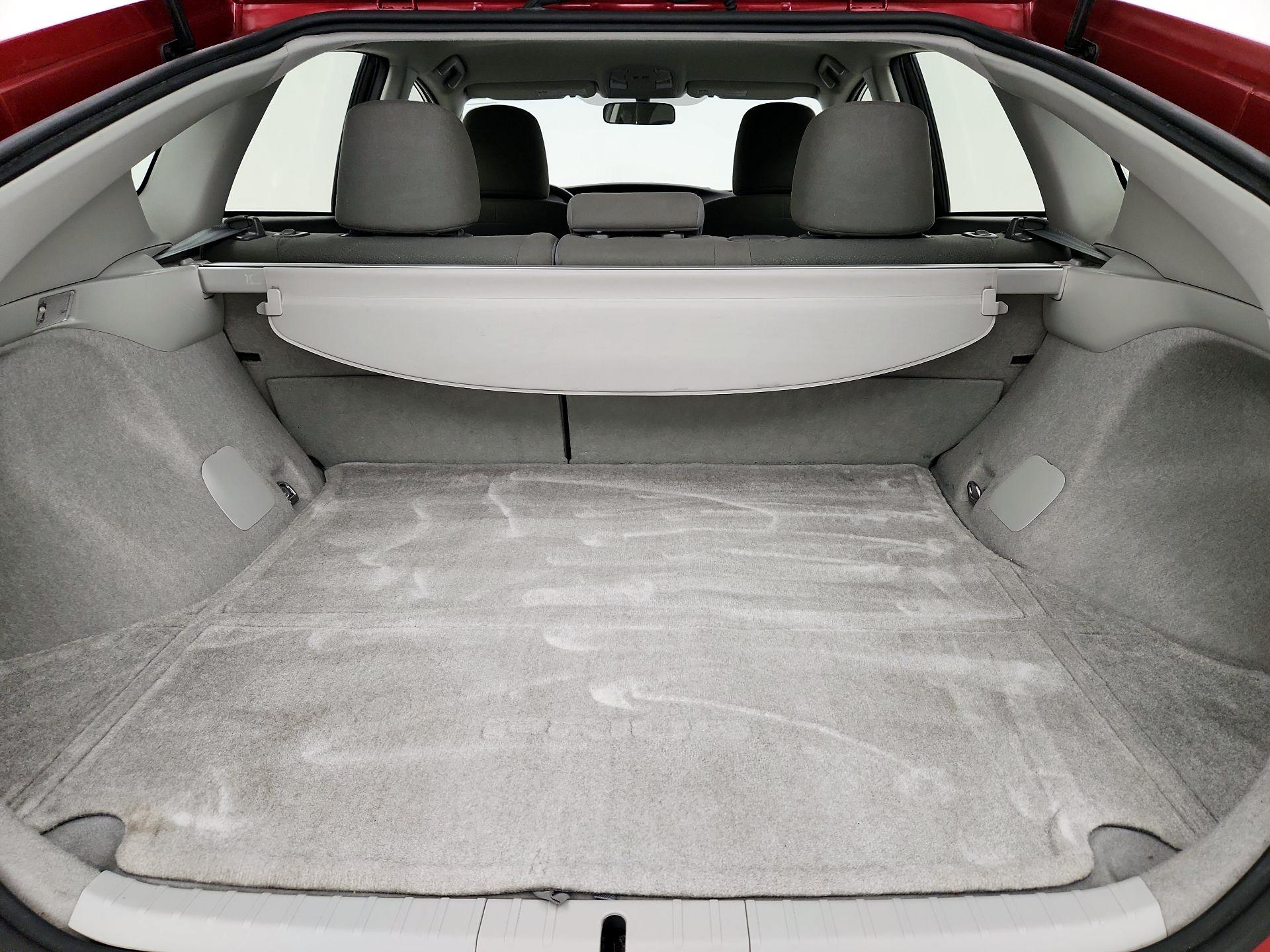 Thumbnail: 2015 Toyota Prius - 20