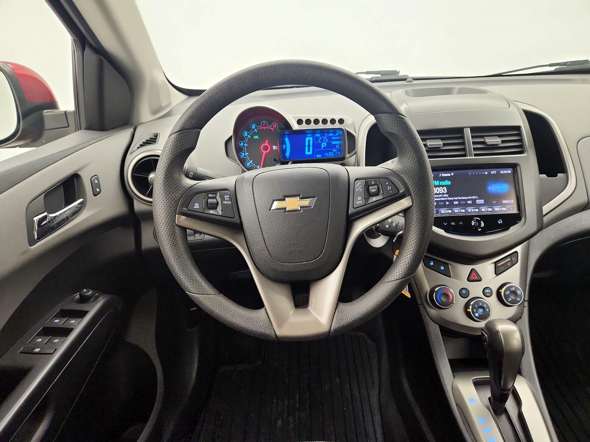 Thumbnail: 2016 Chevrolet Sonic - 10