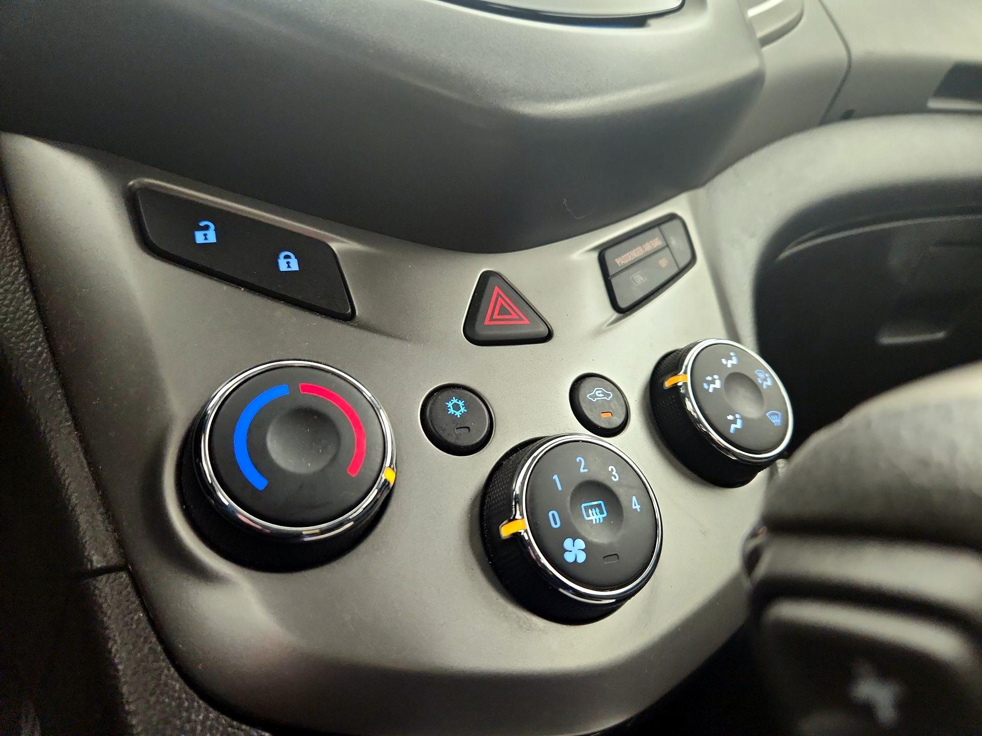Thumbnail: 2016 Chevrolet Sonic - 16