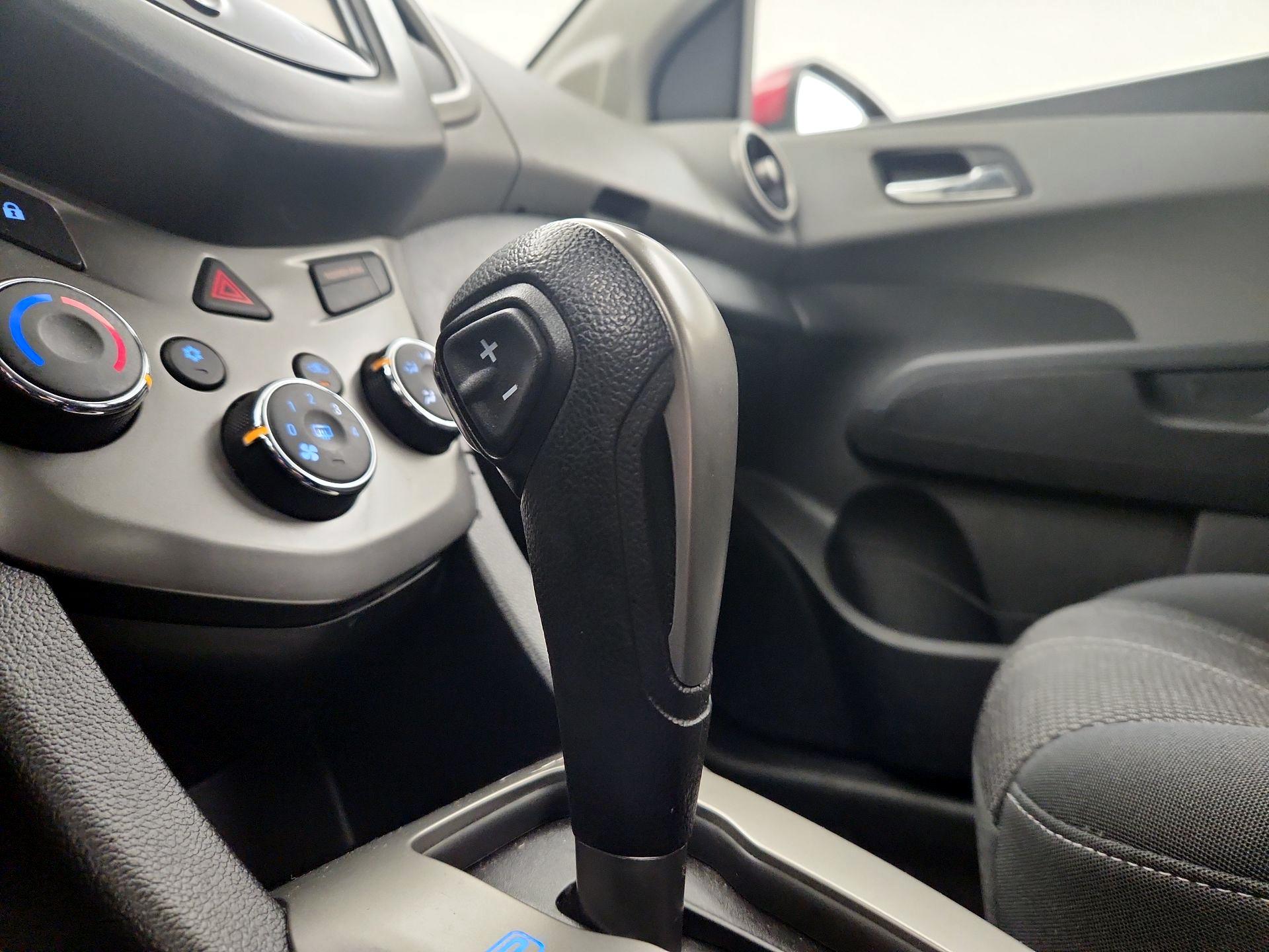 Thumbnail: 2016 Chevrolet Sonic - 17