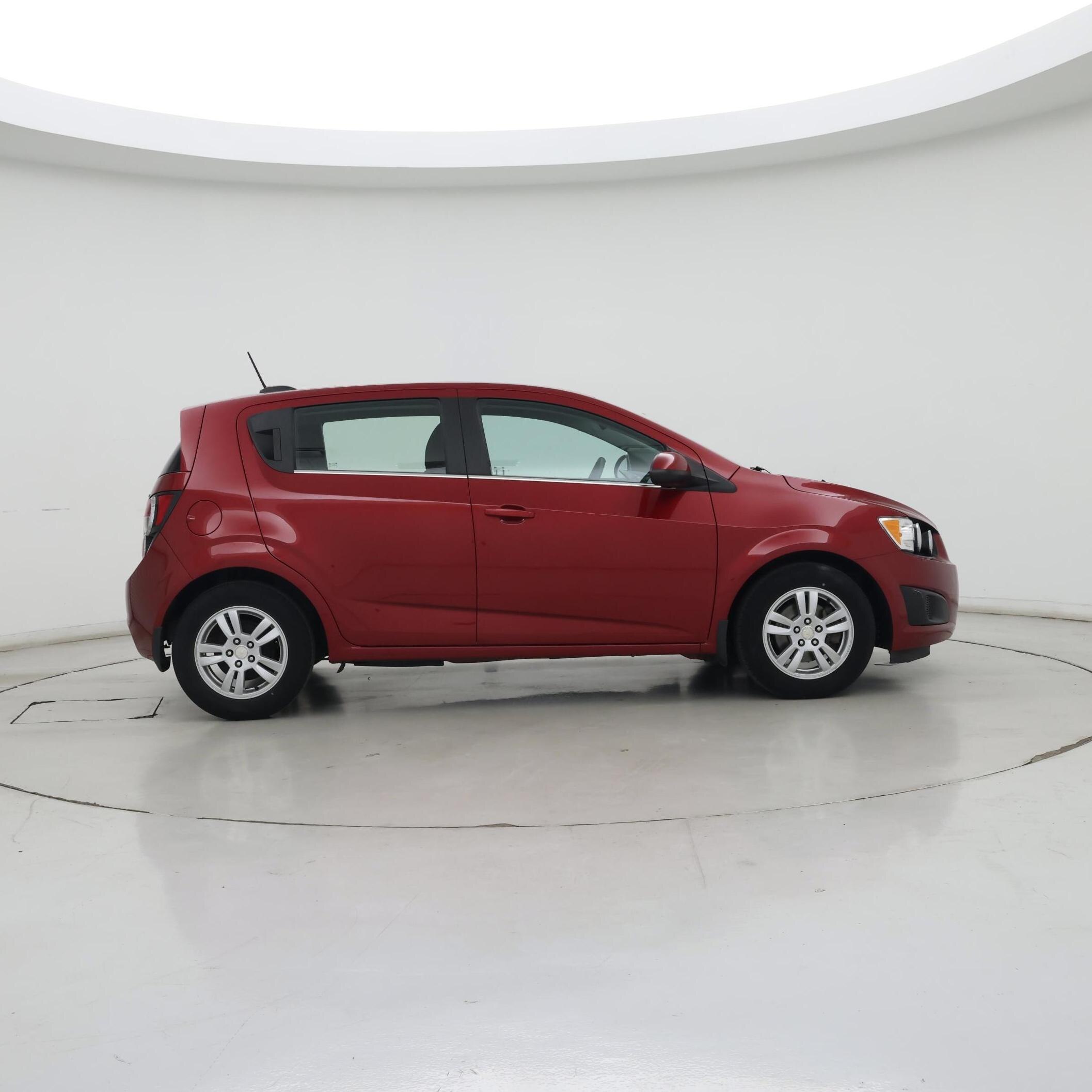 Thumbnail: 2016 Chevrolet Sonic - 7