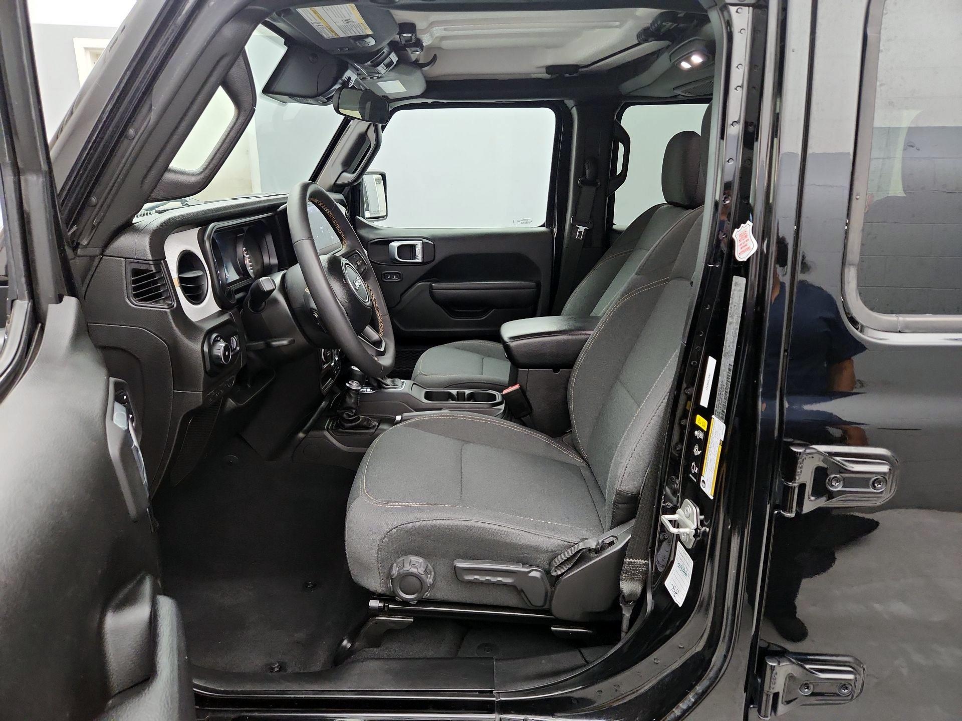 Thumbnail: 2024 Jeep Wrangler - 11