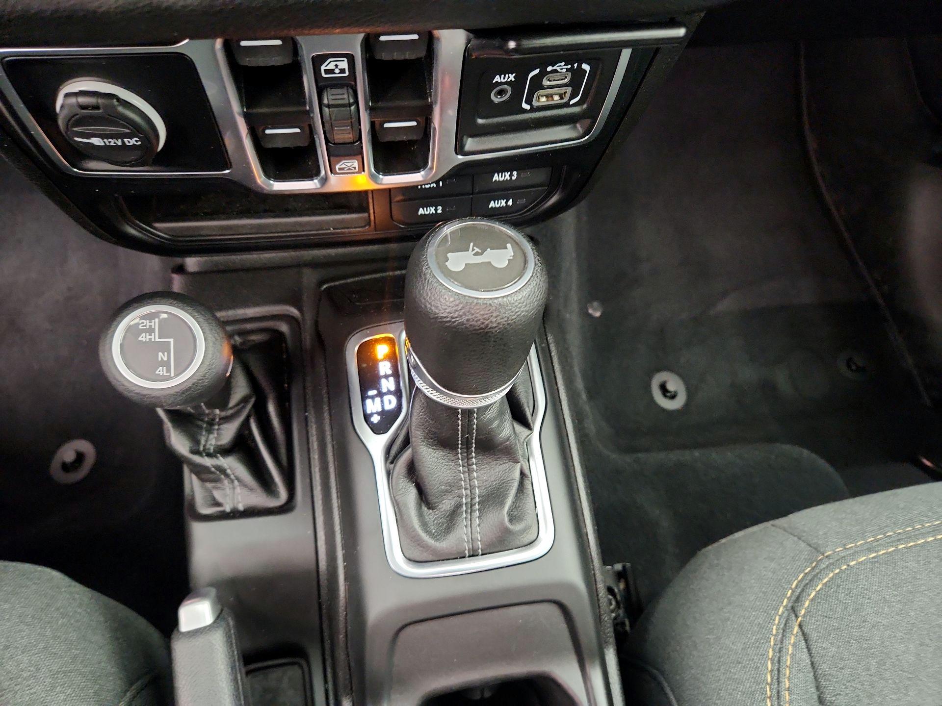Thumbnail: 2024 Jeep Wrangler - 17