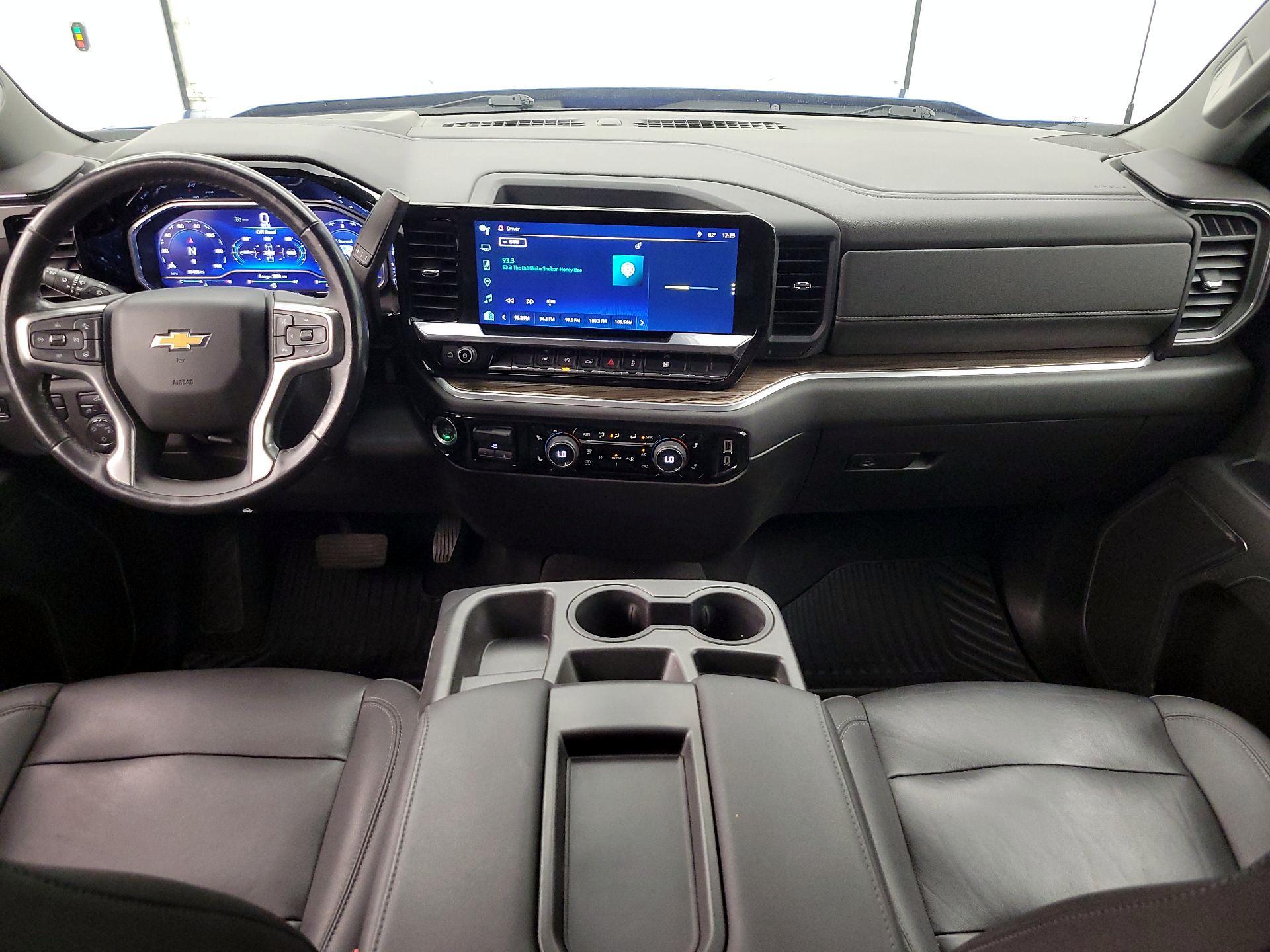 Thumbnail: 2022 Chevrolet Silverado 1500 - 9