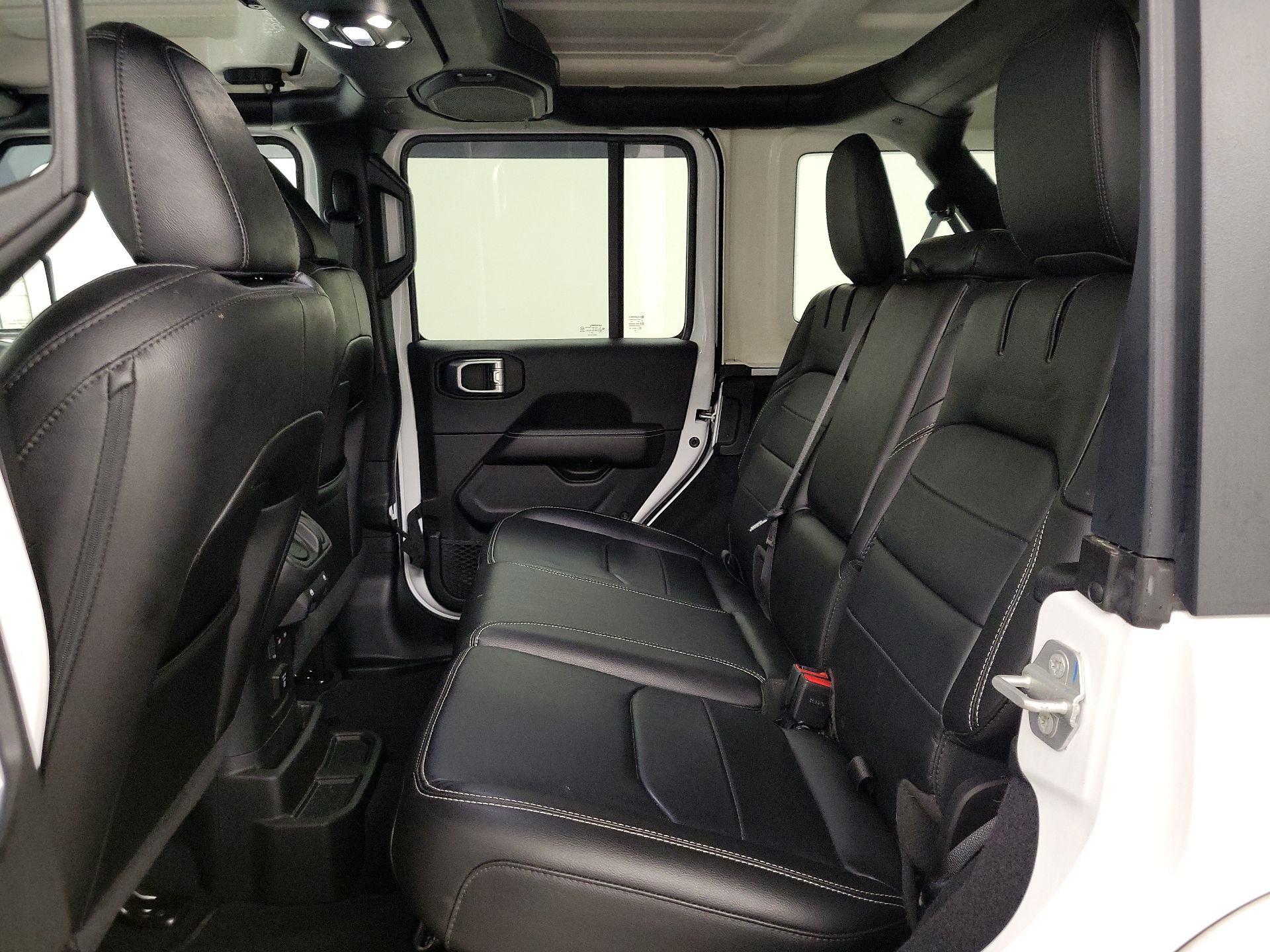 Thumbnail: 2021 Jeep Wrangler - 20