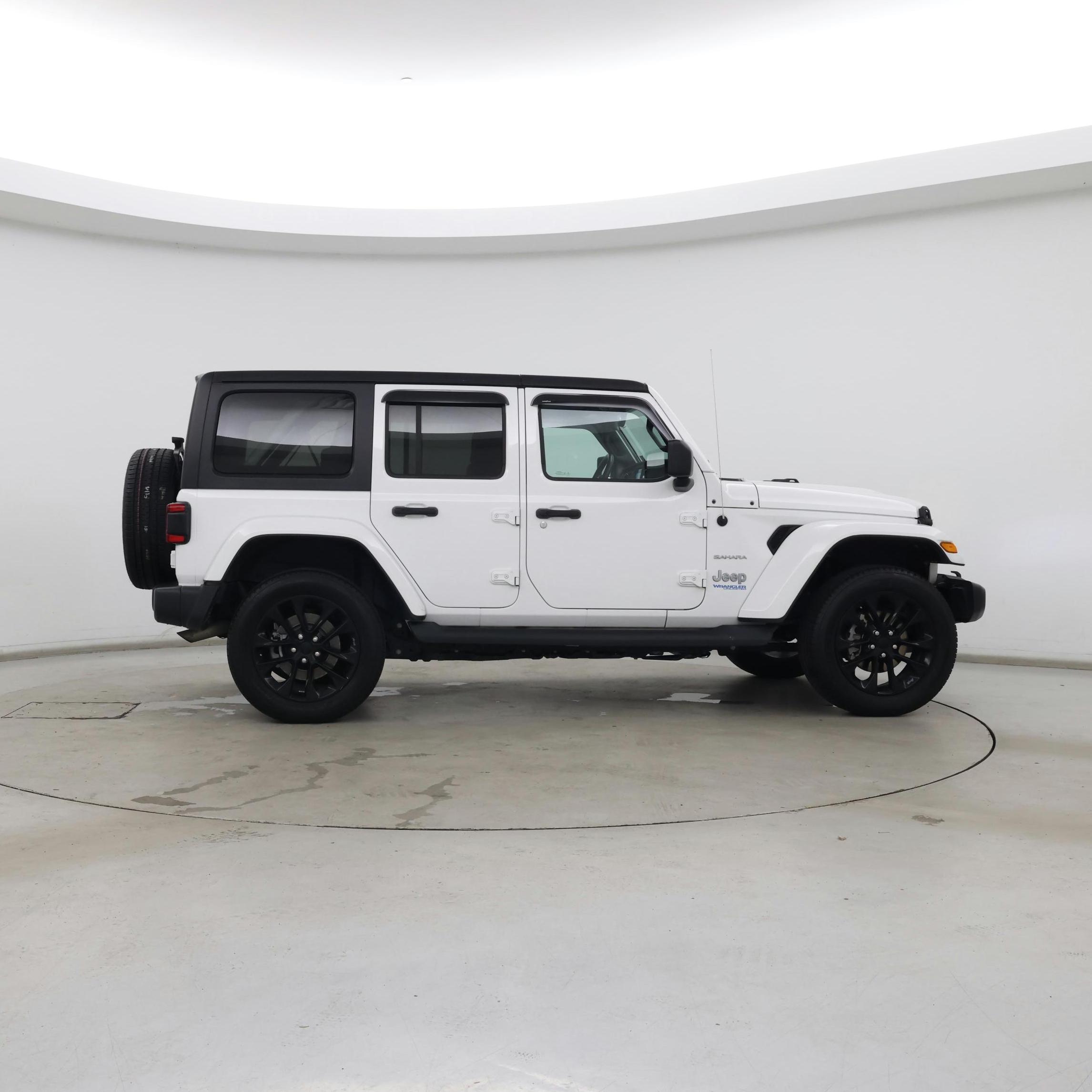 Thumbnail: 2021 Jeep Wrangler - 7