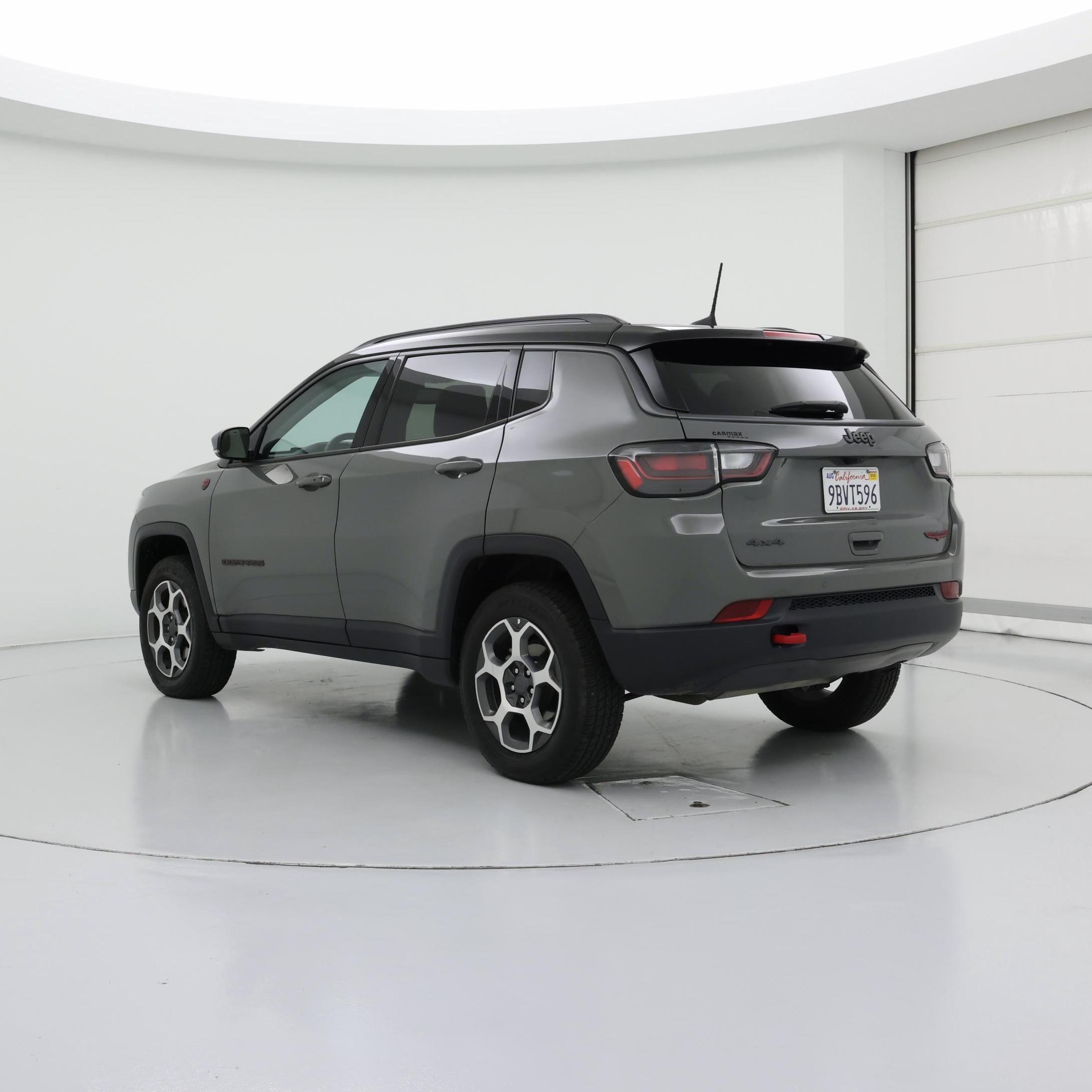 Thumbnail: 2022 Jeep Compass - 2