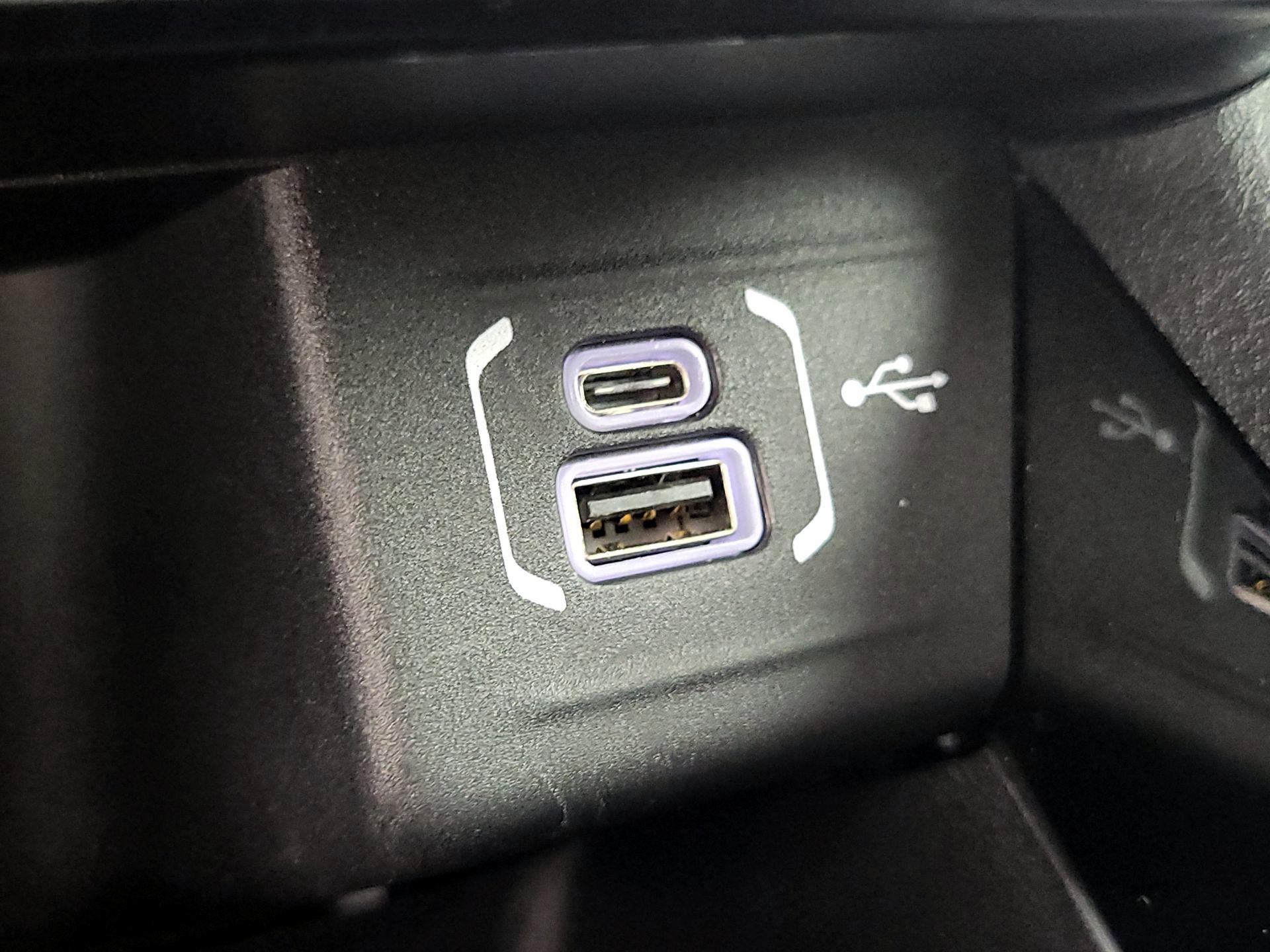 Thumbnail: 2022 Jeep Compass - 19