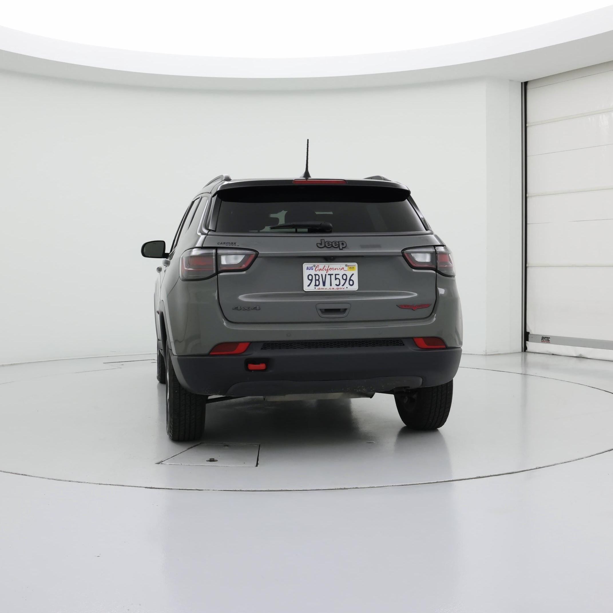 Thumbnail: 2022 Jeep Compass - 6