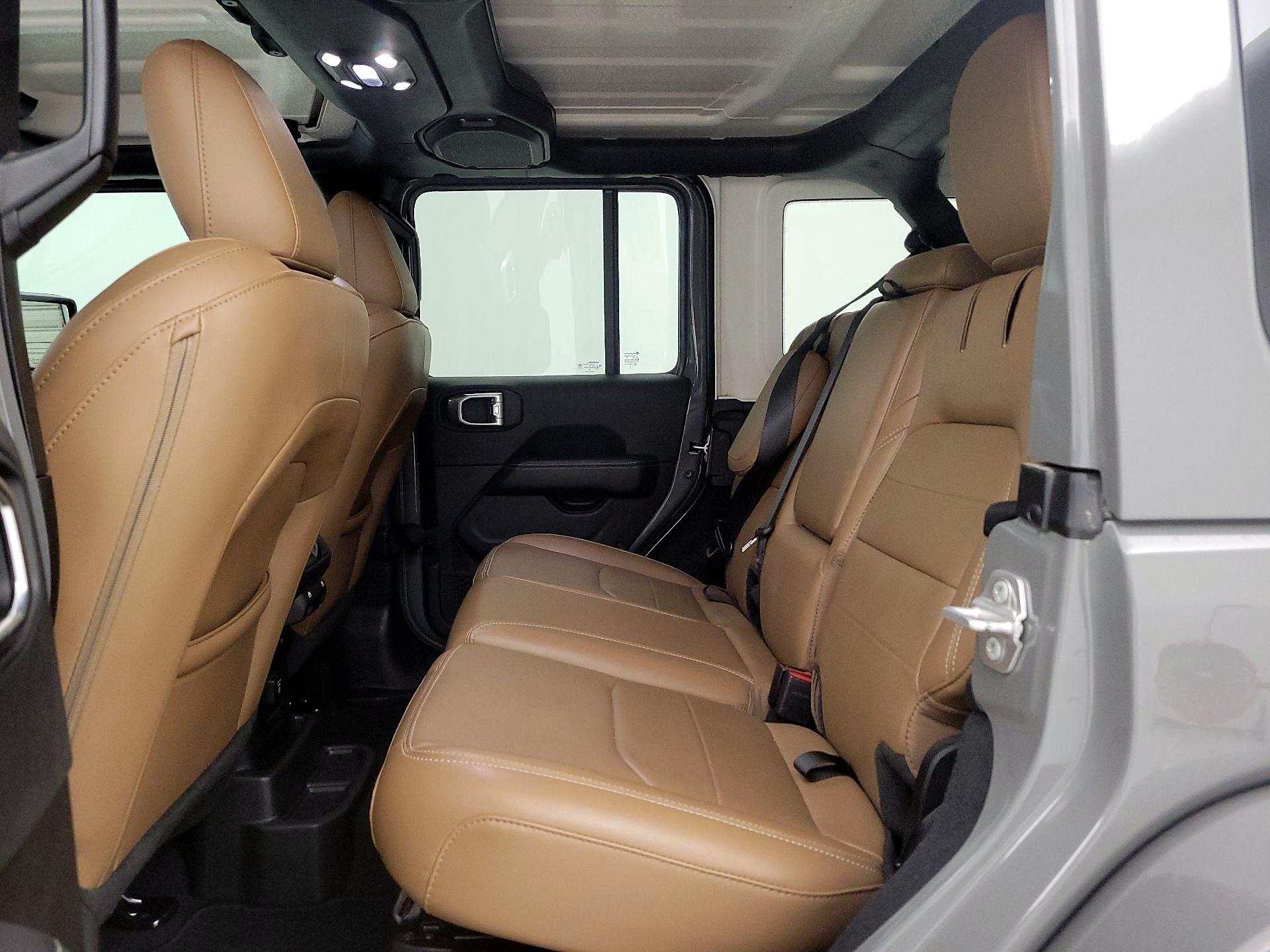 Thumbnail: 2022 Jeep Wrangler - 20