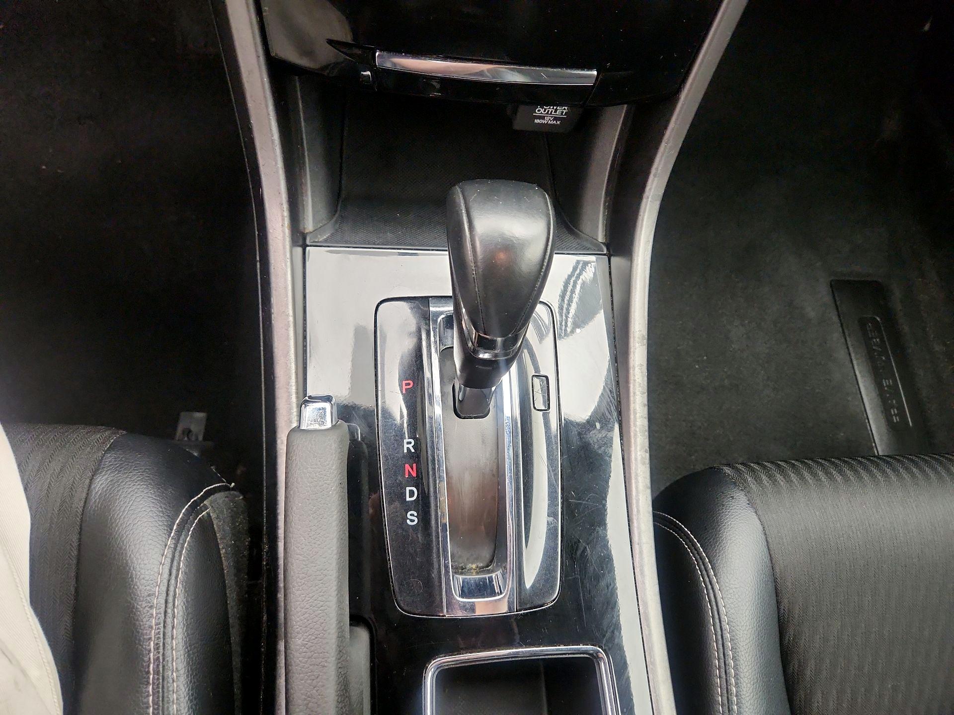 Thumbnail: 2016 Honda Accord - 17