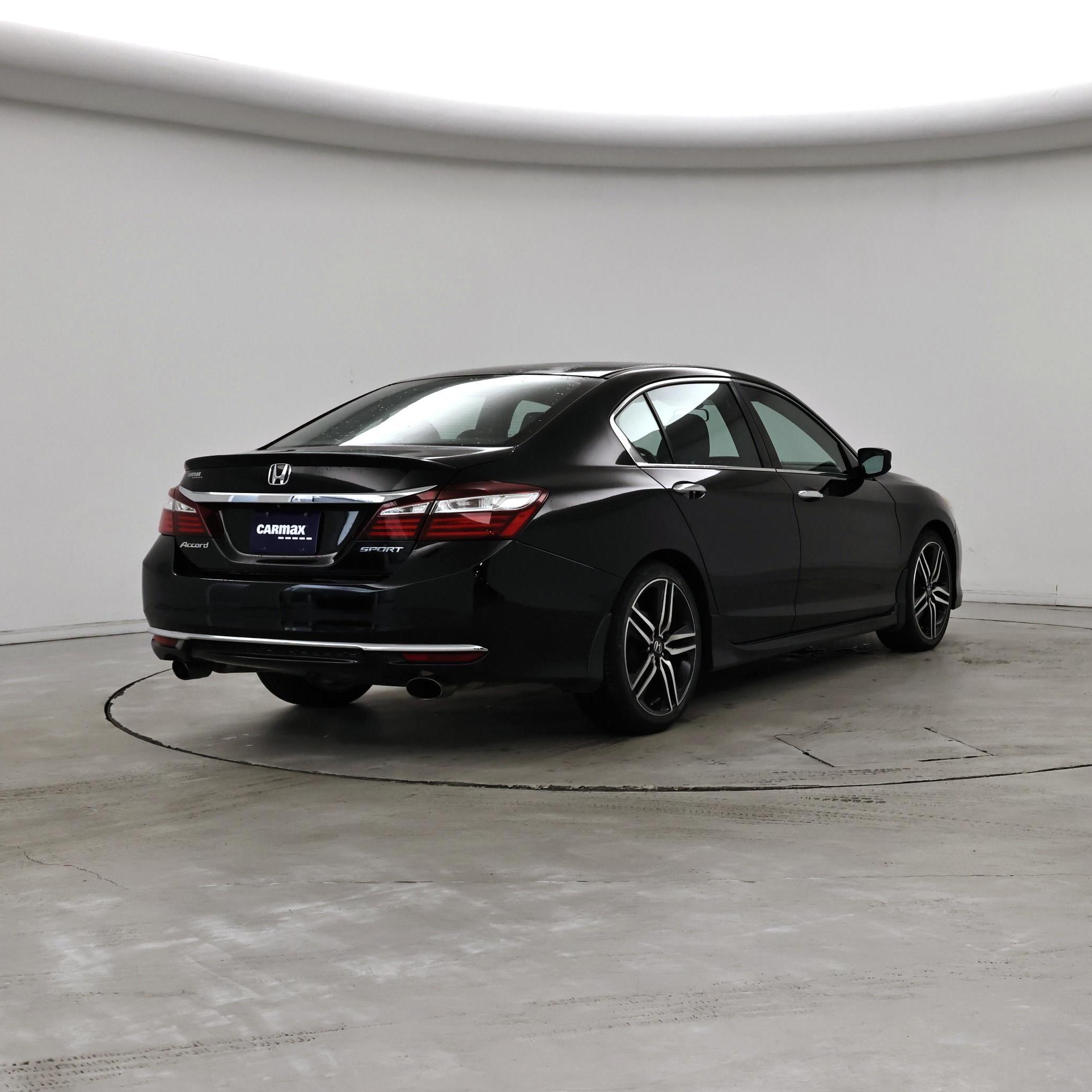 Thumbnail: 2016 Honda Accord - 8