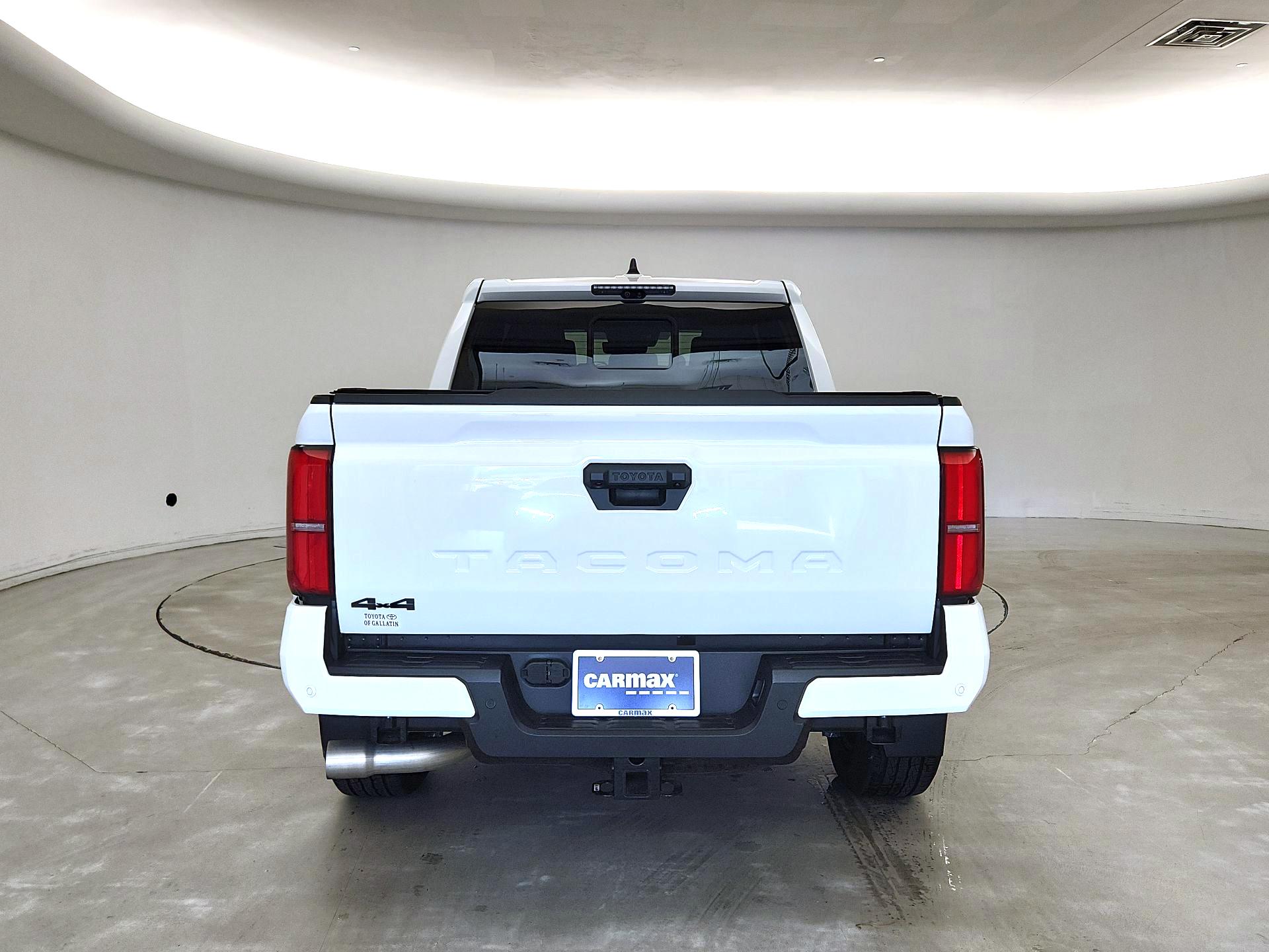 Thumbnail: 2024 Toyota Tacoma - 6
