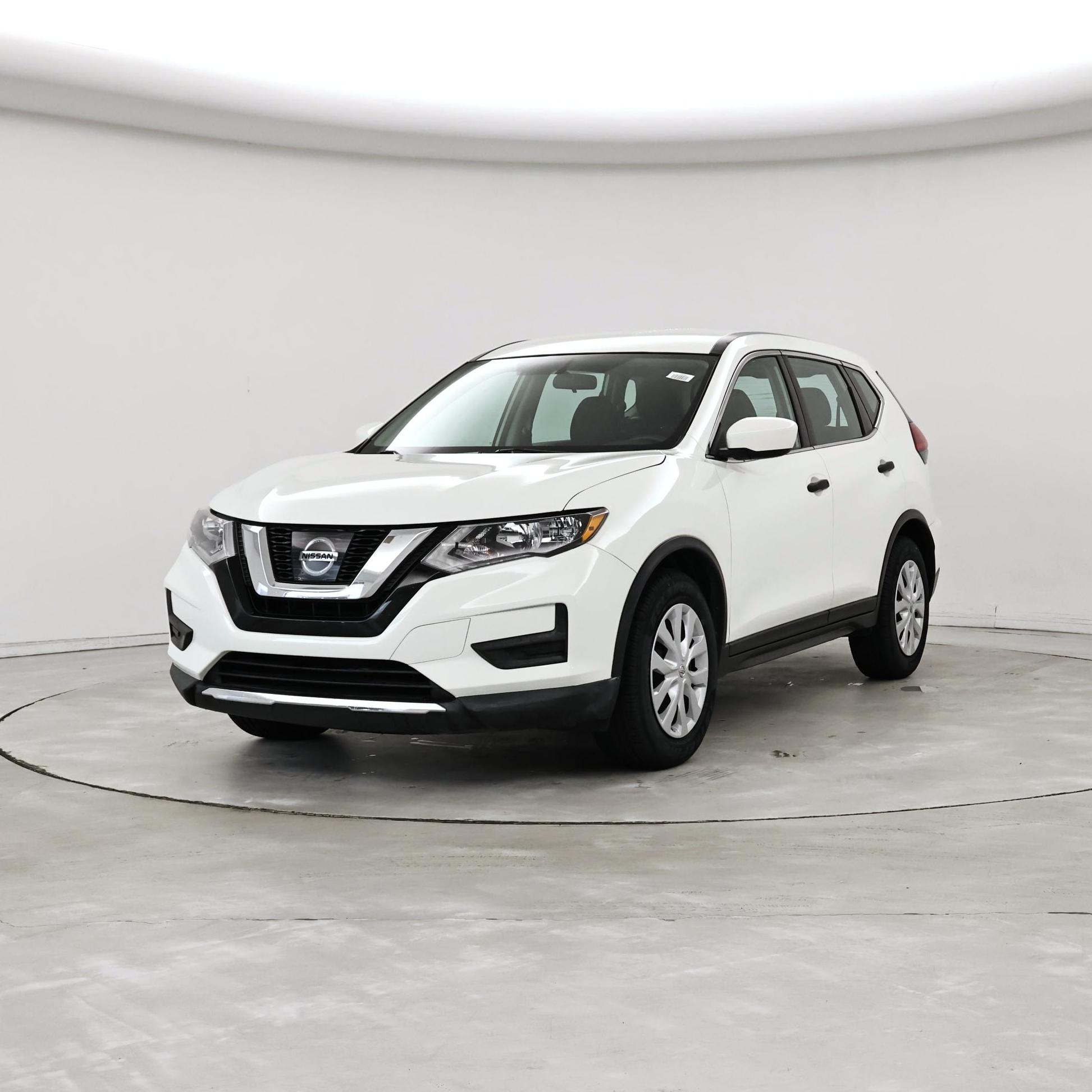 Thumbnail: 2017 Nissan Rogue - 4