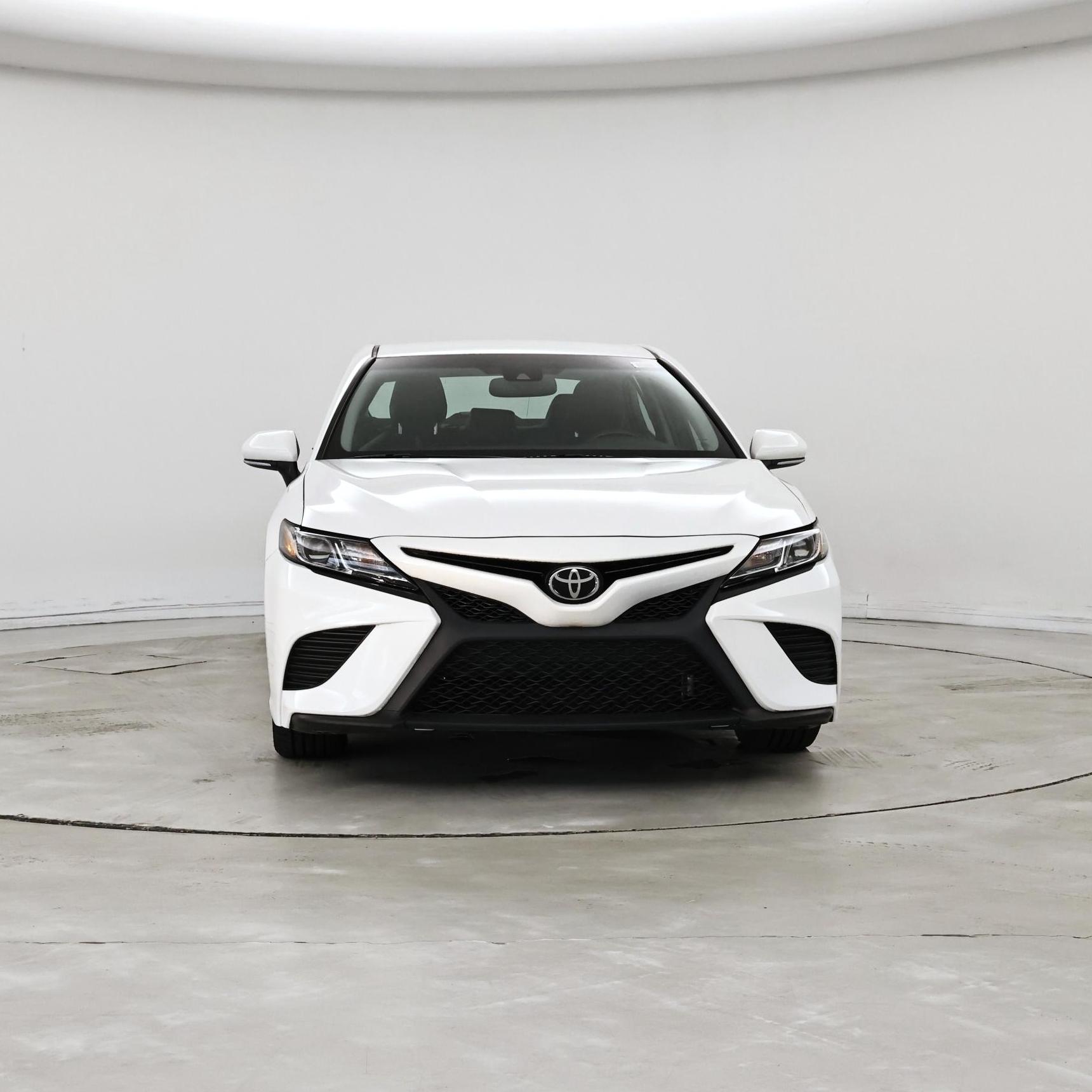 Thumbnail: 2018 Toyota Camry - 5