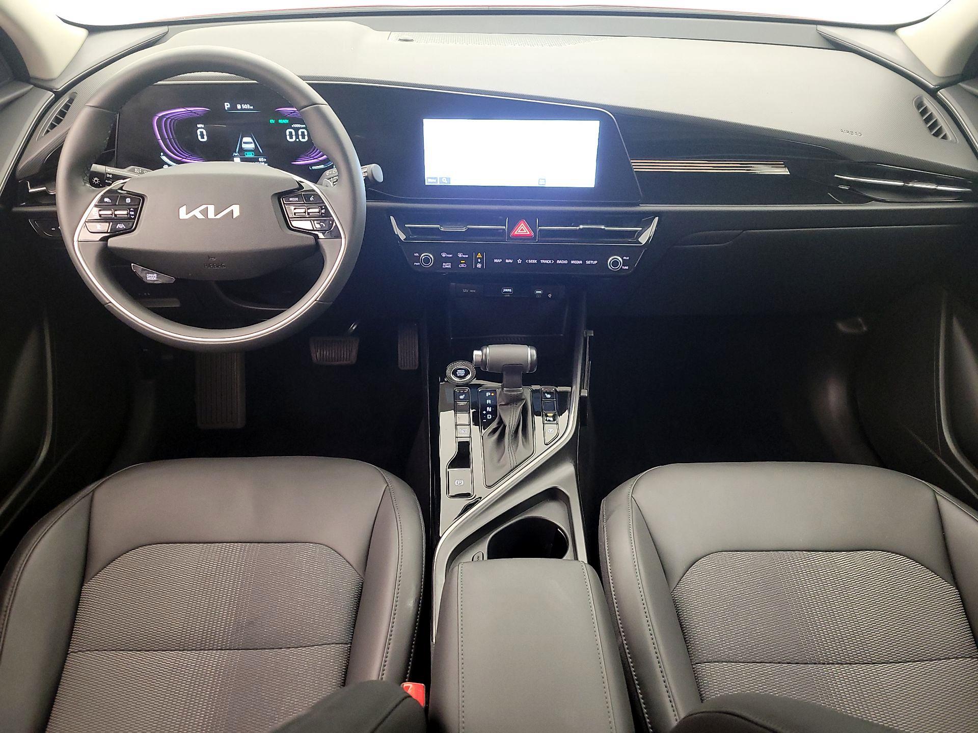 Thumbnail: 2023 Kia Niro - 9